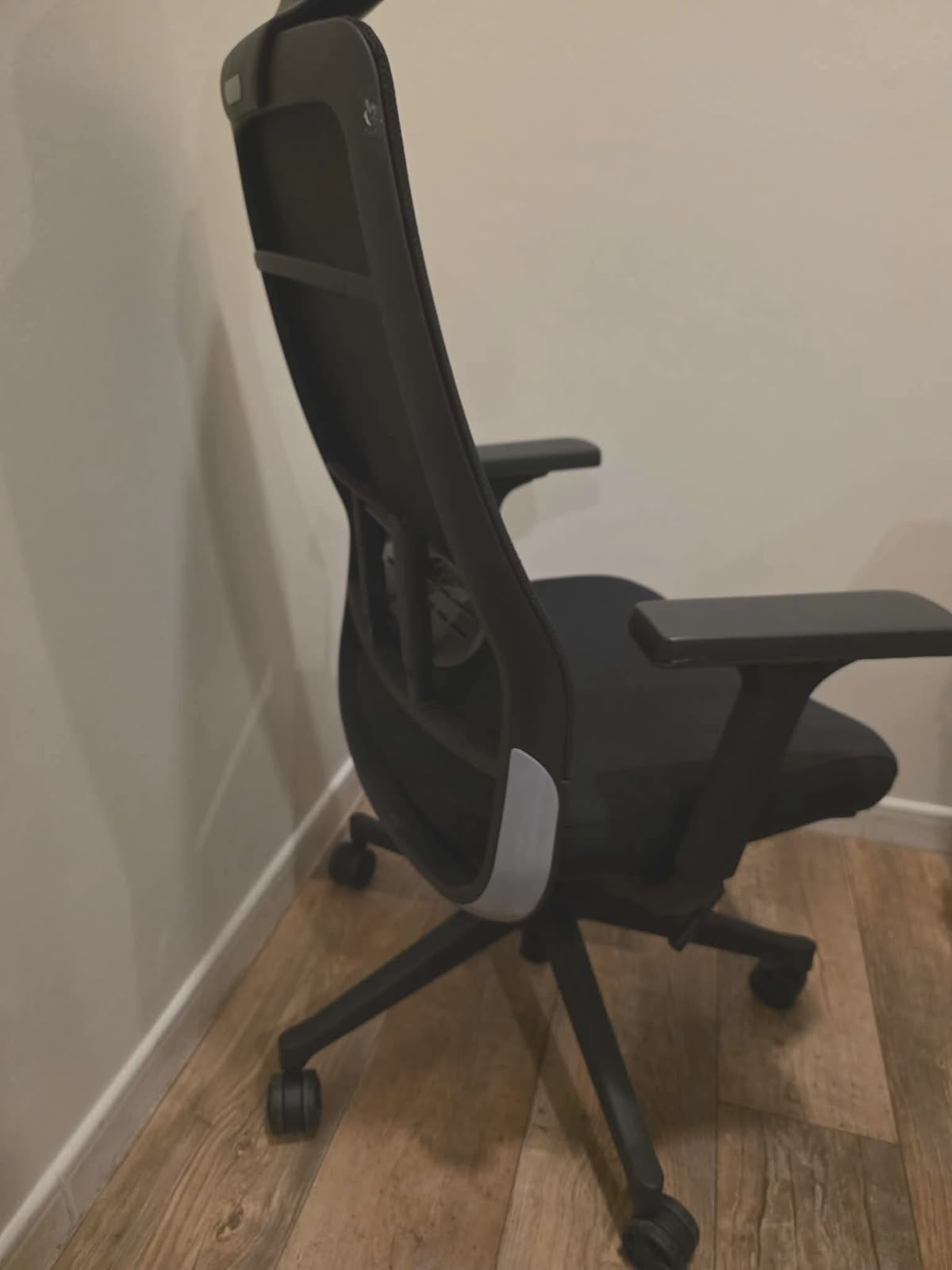 Chair for sale thumbnail 1