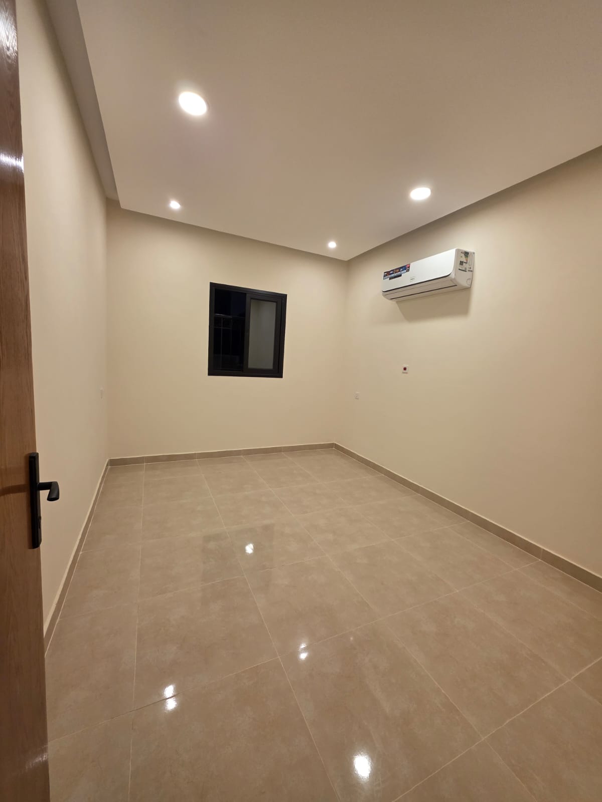 Brand New 2BR Apartment | Elevator | Split AC Installed | Prime Thuqbah Near Janubiyah thumbnail 2