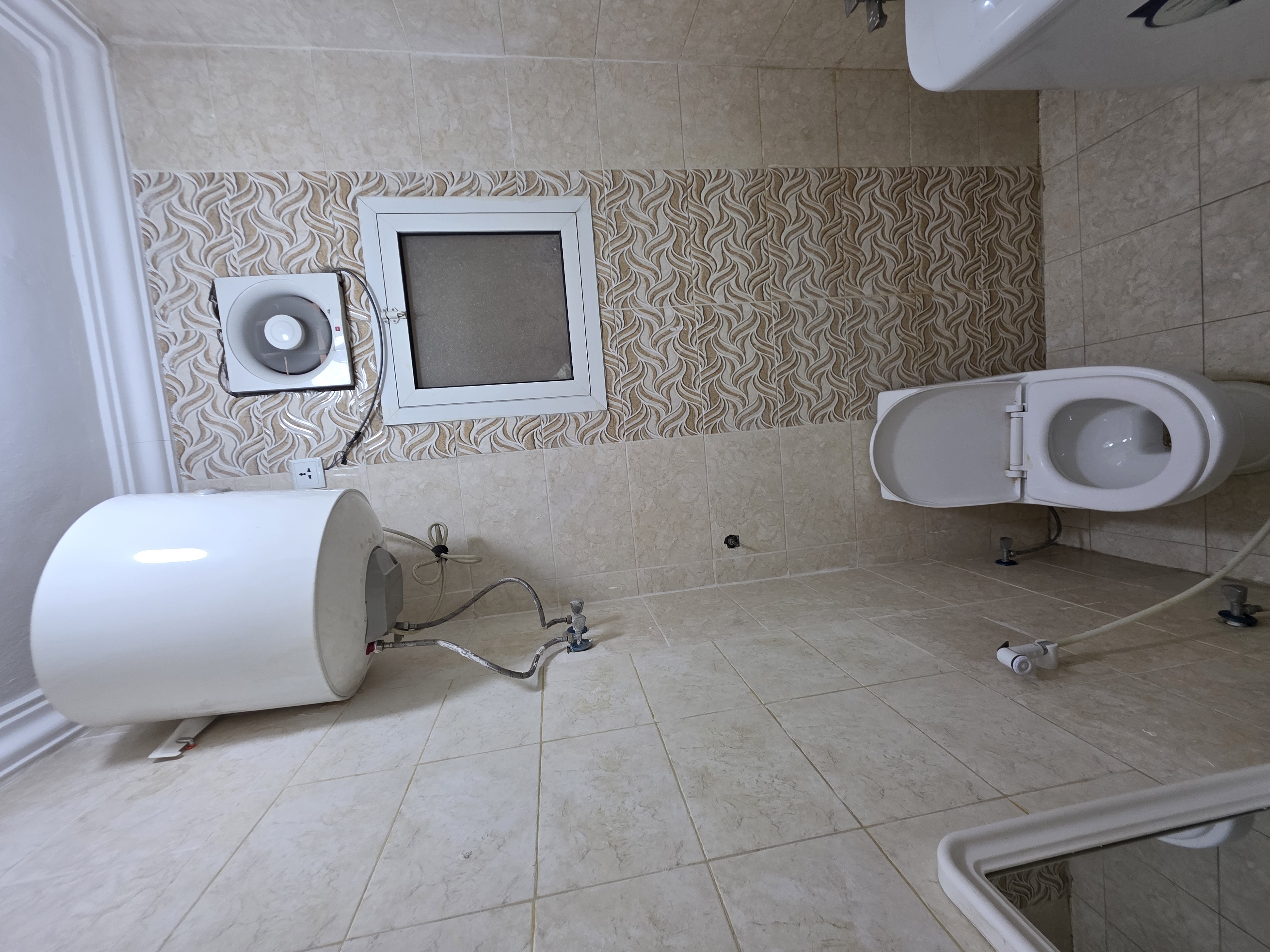 Semi-Furnished 1BR Apartment | Parking | Elevator | External Natural Sunlight thumbnail 8