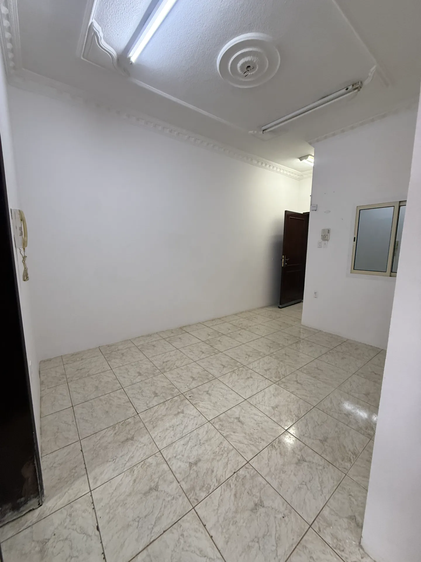 Spacious 2BR Apartment | First Floor | Park Nearby | Excellent Tile Condition | Best Price thumbnail 4