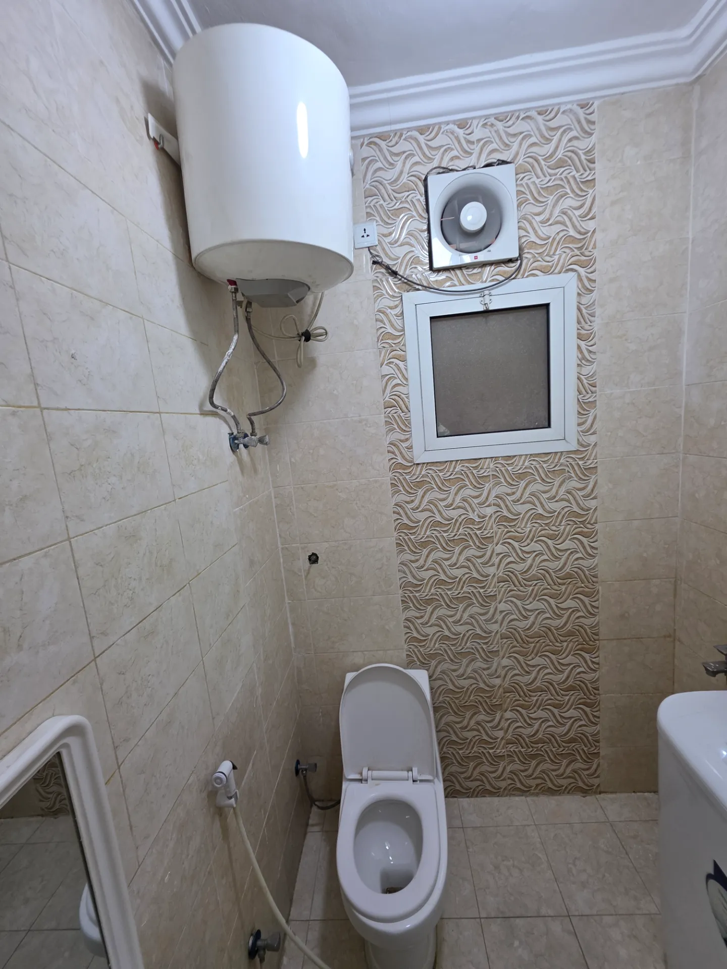 Semi-Furnished 1BR Apartment – Thuqbah, Al Khobar | 1,500 SAR | Property ID 43 thumbnail 2