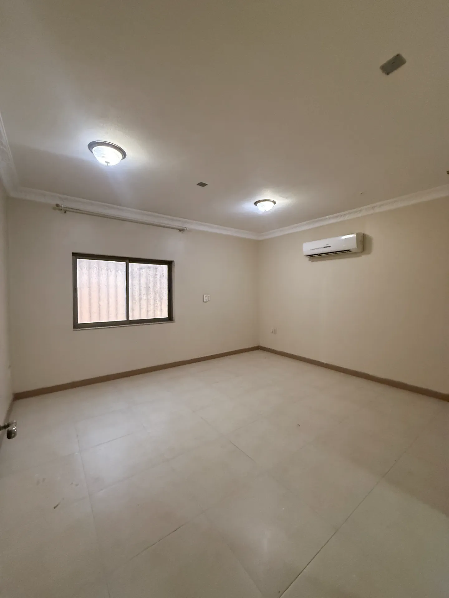Spacious 3BR Apartment – Aqrabiyah, Al Khobar | 37,000 SAR | Property ID 70 thumbnail 6