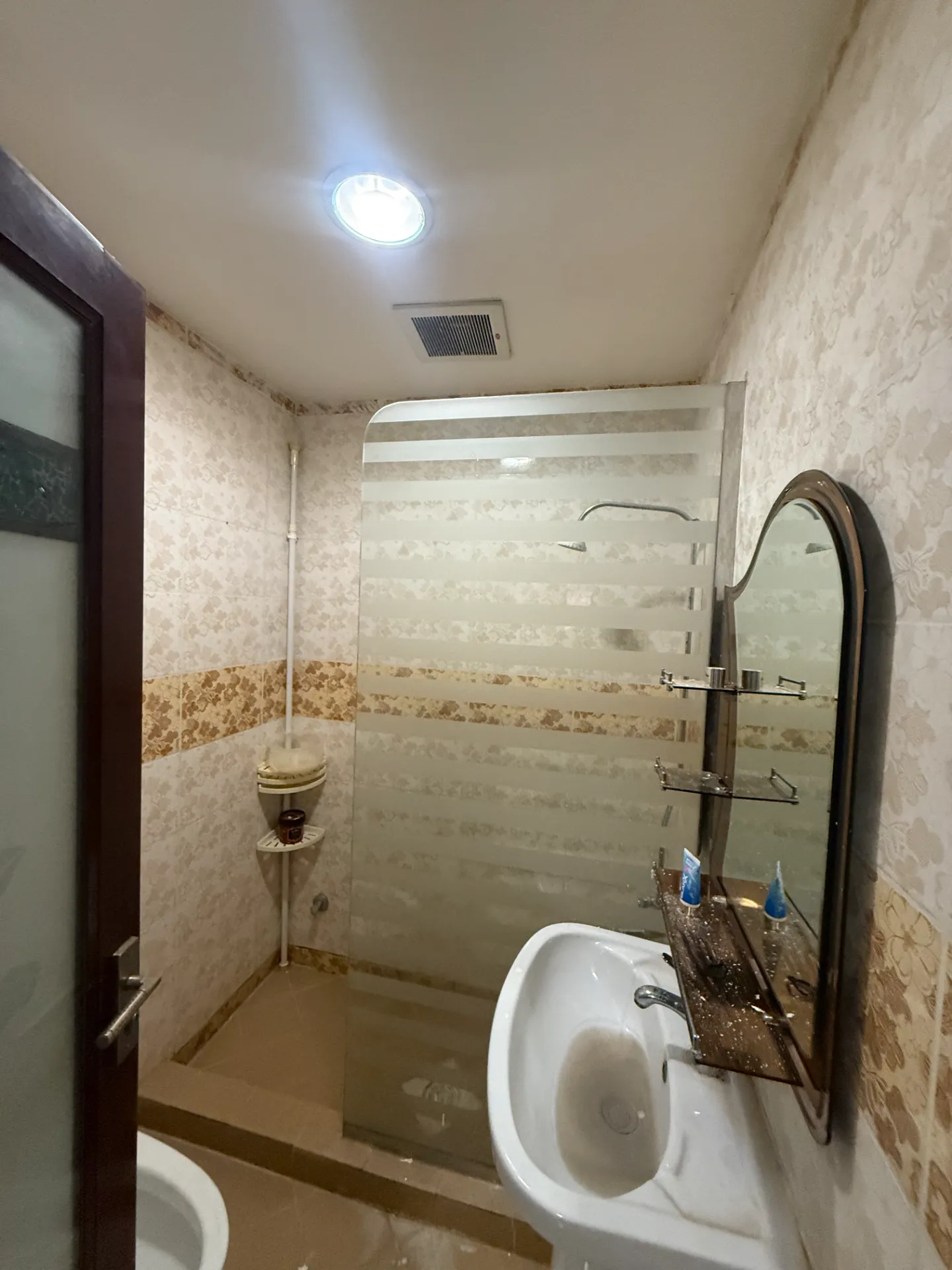 Spacious 3BR Apartment – Aqrabiyah, Al Khobar | 37,000 SAR | Property ID 70 thumbnail 7