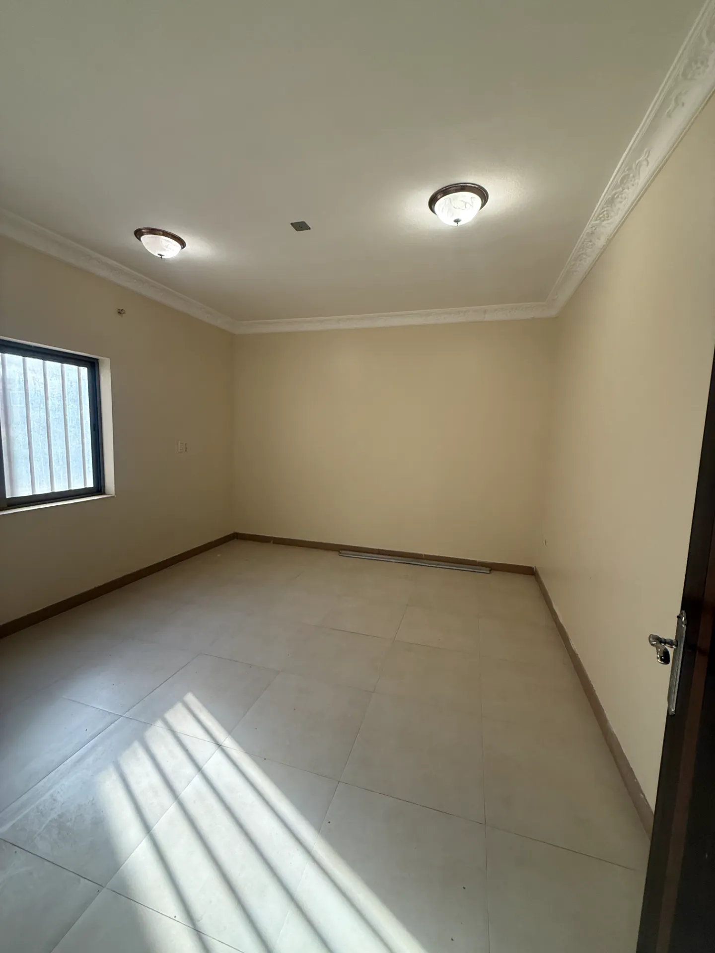 Spacious 3BR Apartment – Aqrabiyah, Al Khobar | 37,000 SAR | Property ID 70 thumbnail 8