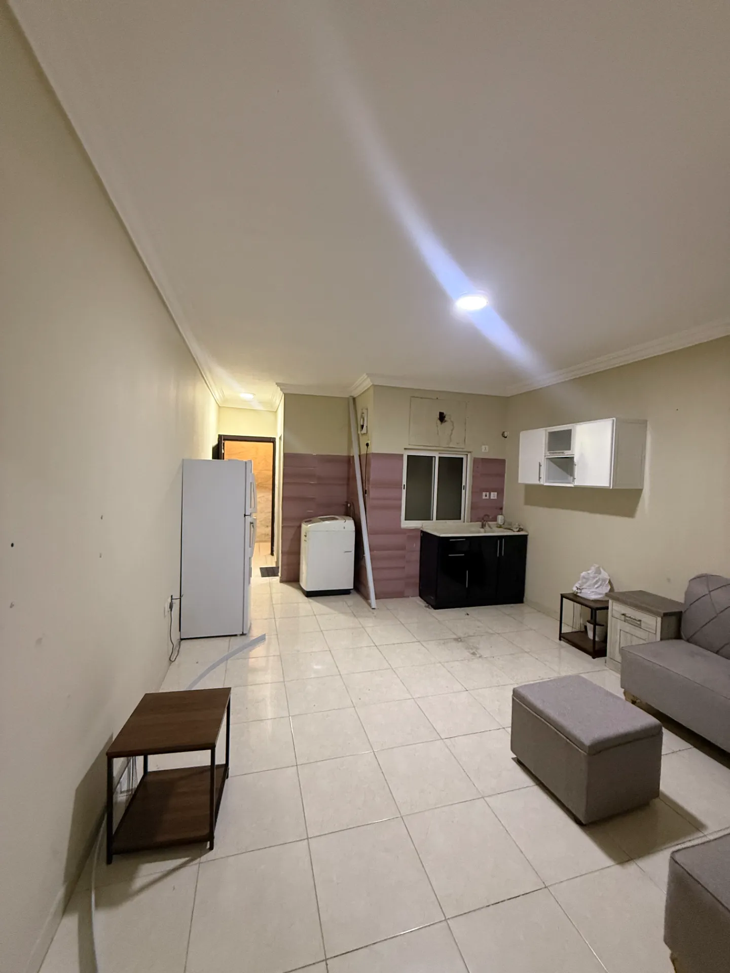 Semi-Furnished 1BR Apartment – Thuqbah, Al Khobar | 1,300 SAR/Month | Property ID 75 thumbnail 7