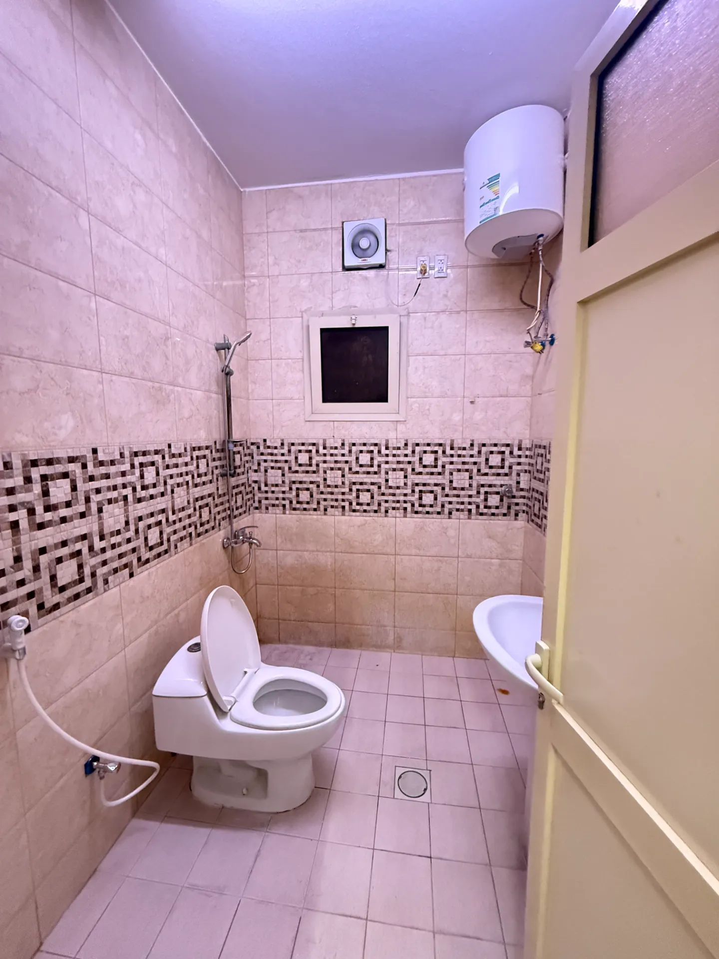 Affordable 2BR Apartment – Thuqbah, Al Khobar | 17,000 SAR | Property ID 77 thumbnail 4