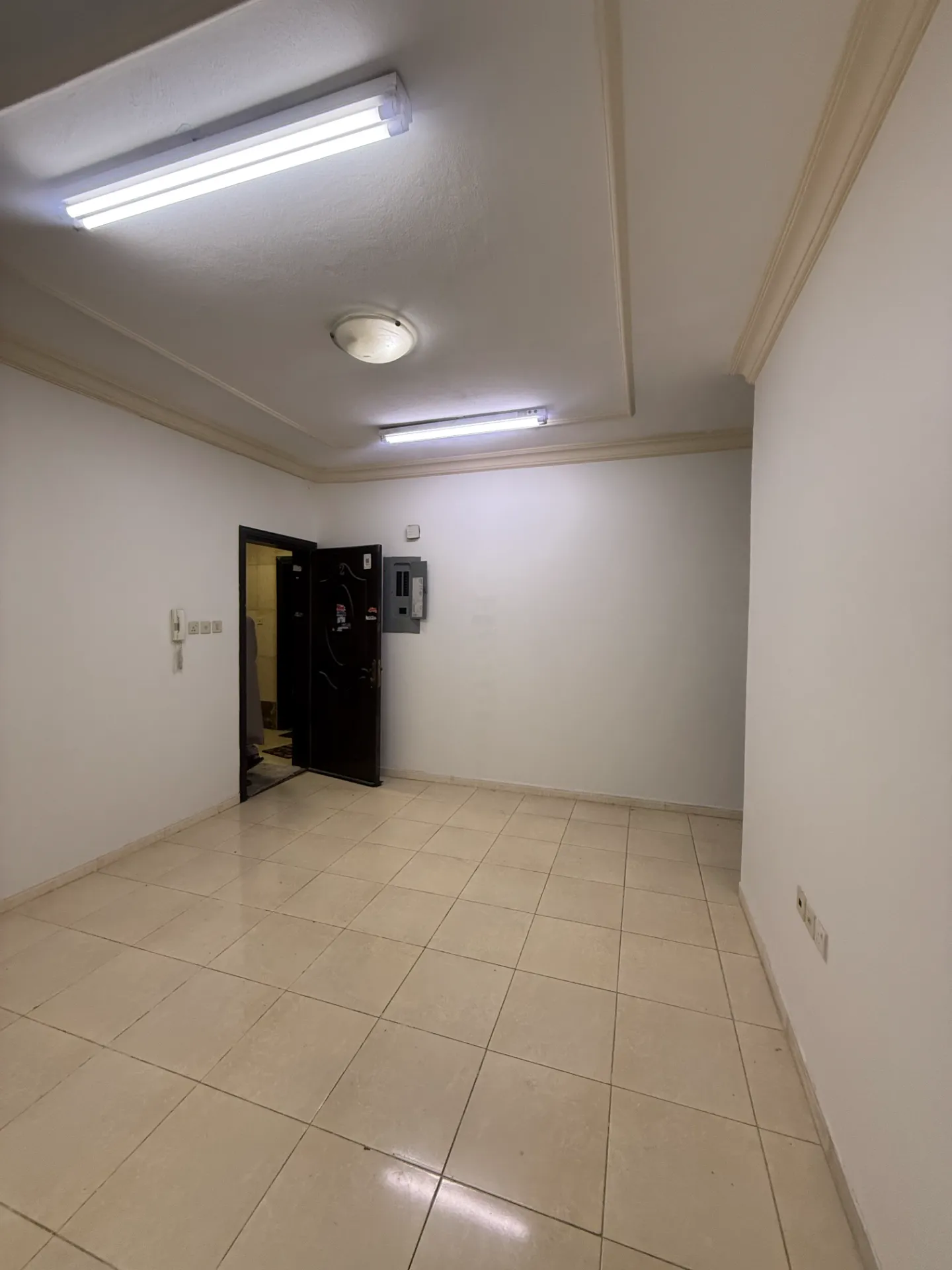 Affordable 2BR Apartment – Thuqbah, Al Khobar | 16,600 SAR | Property ID 82 thumbnail 8