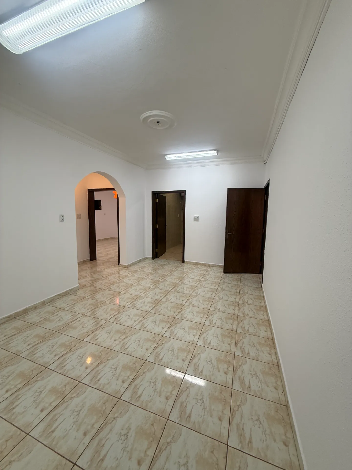 Affordable 3BR Apartment – Janubiyah, Al Khobar | 21,000 SAR | Property ID 86 thumbnail 2