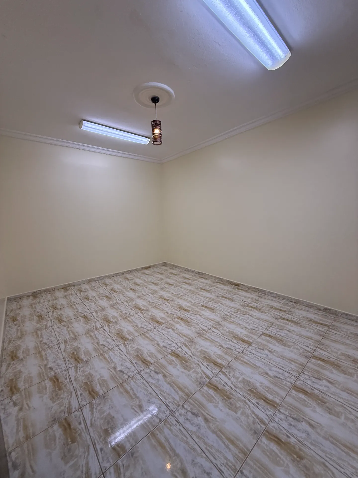 Spacious 2BR Apartment – Janubiyah, Al Khobar | 17,000 SAR | Property ID 91 thumbnail 1
