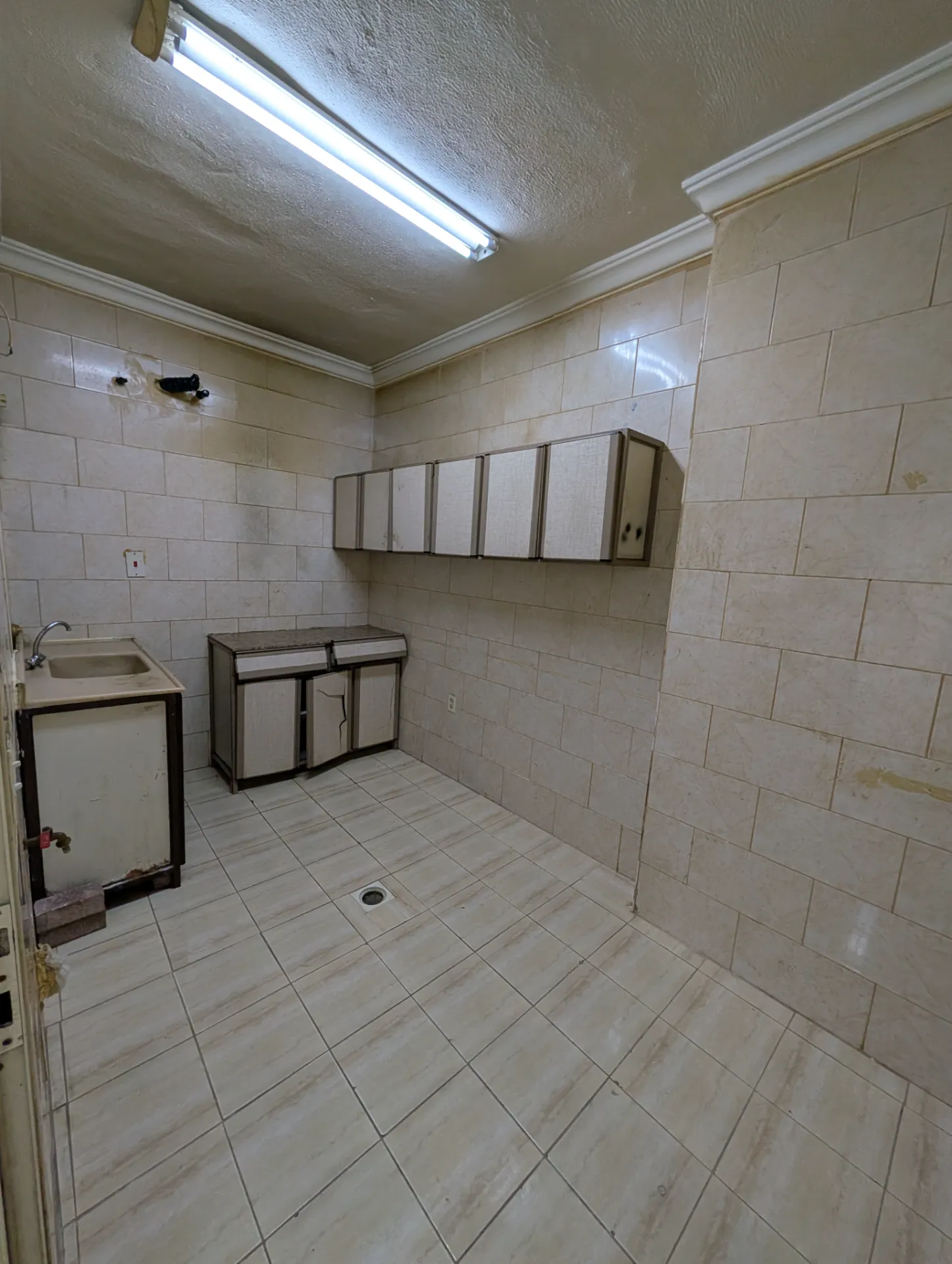 Affordable 2BR Apartment | Family Building | Elevator | Third Floor | External | Thuqbah – Al-Janubiyah thumbnail 5