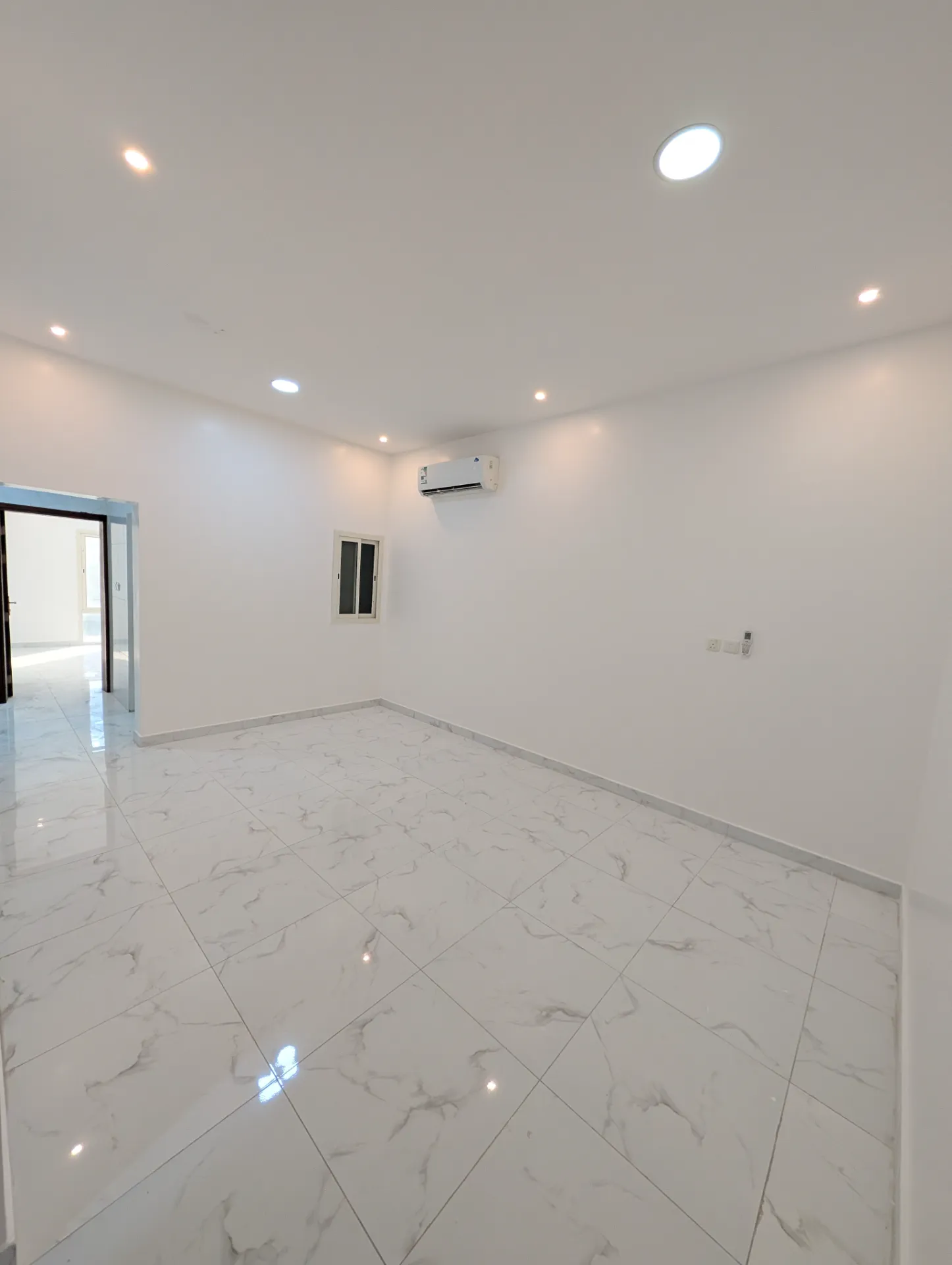 Affordable 2BR Apartment with 3 Split ACs – Janubiyah, Al Khobar | 23,000 SAR/Year | Property ID 111