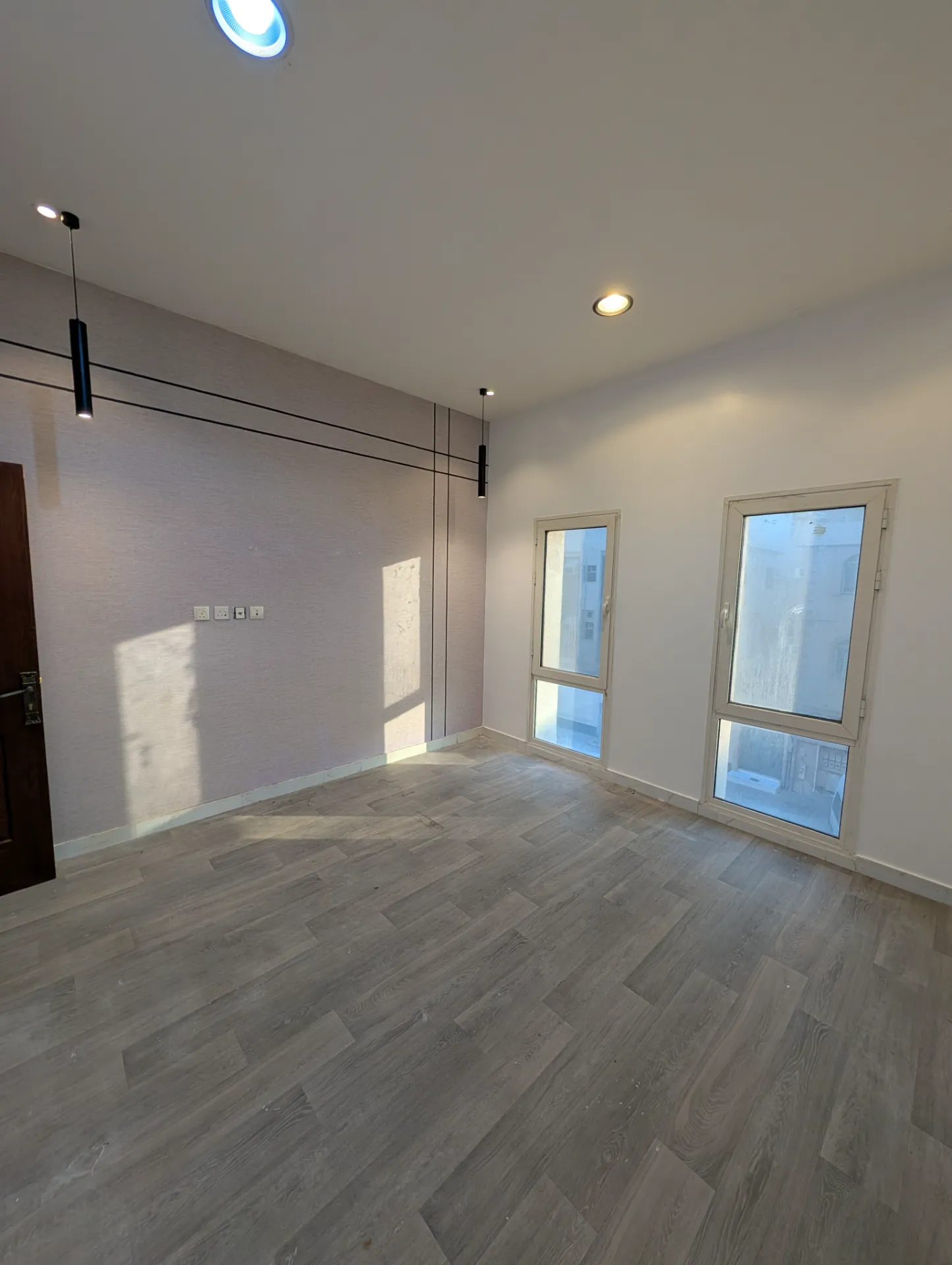 Affordable 2BR Apartment with 3 Split ACs – Janubiyah, Al Khobar | 23,000 SAR/Year | Property ID 112 thumbnail 2