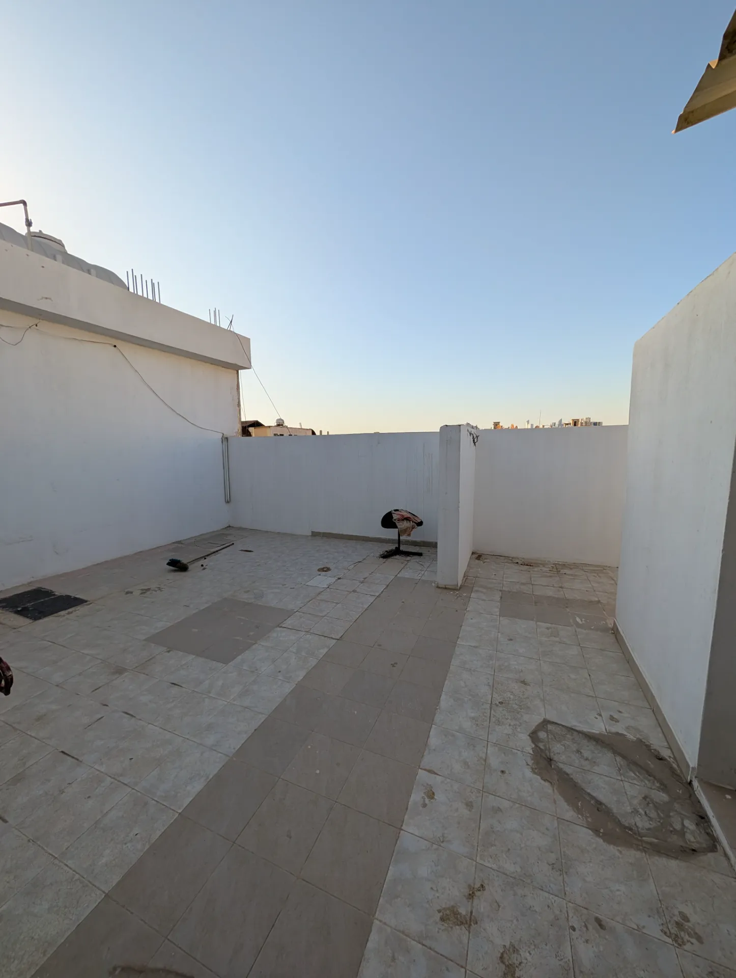 Affordable 2BR Rooftop Apartment – Madinat ul Amal, Al Khobar | 12,600 SAR/Year | Property ID 116 thumbnail 7