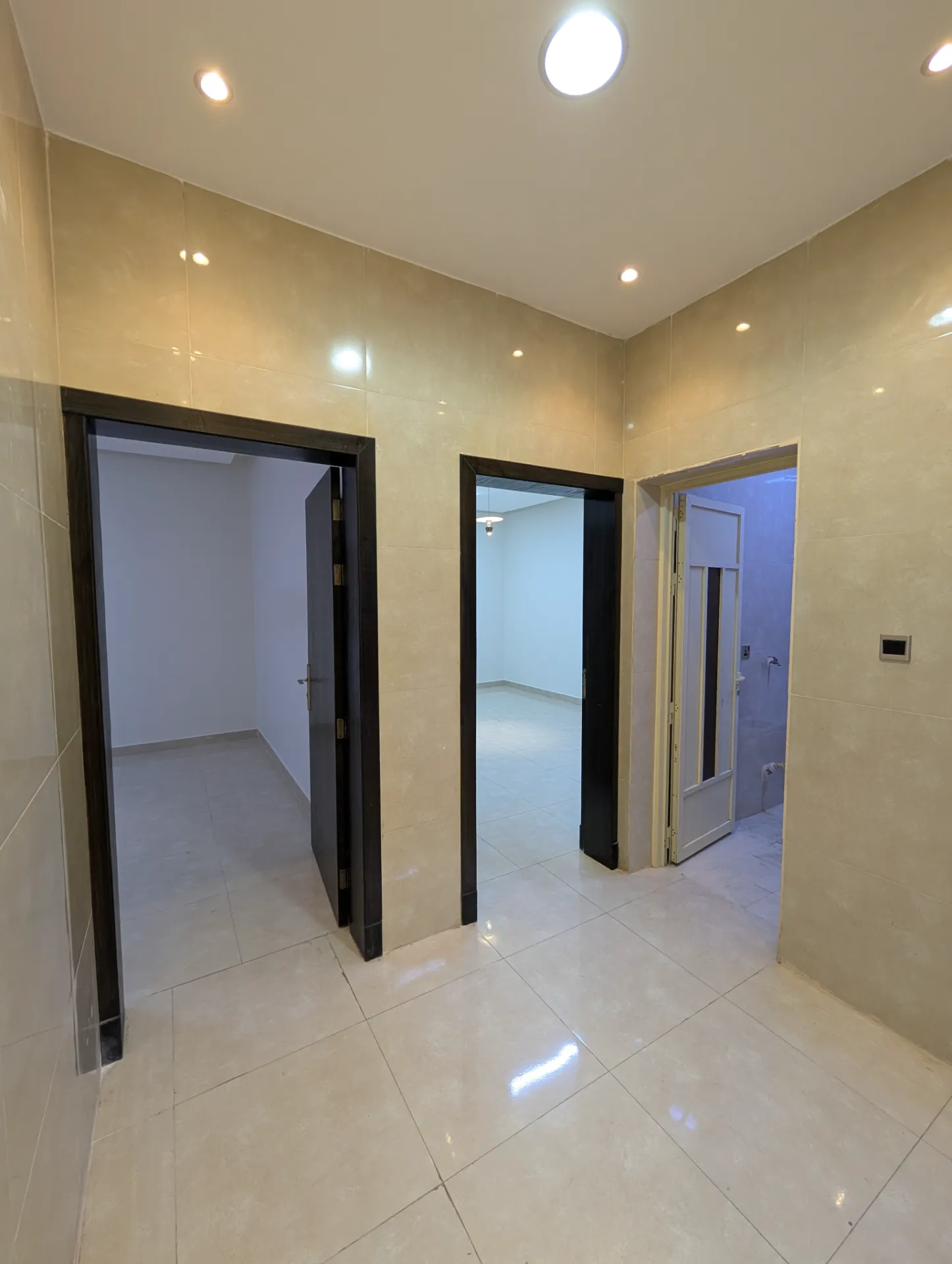 Affordable 2BR Apartment | Family Building | Elevator Available | First Floor | Internal | Al-Janubiyah – Al Khobar thumbnail 6