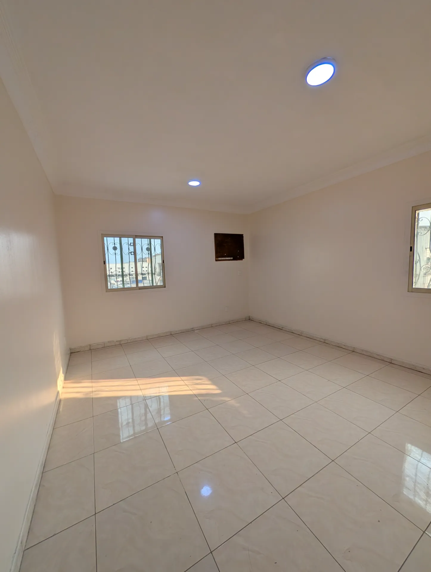 Spacious 2BR Corner Apartment – Subekha, Al Khobar | 22,600 SAR/Year | Property ID 127 thumbnail 5