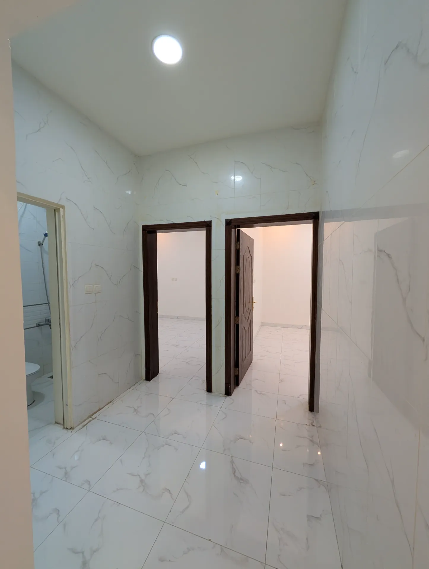 🏡 Spacious 2BR Apartment | Family Building | Elevator | Third Floor | Internal | Al Khobar Al Janubiyah | 23,600 SAR/Year | Property ID 135 thumbnail 4