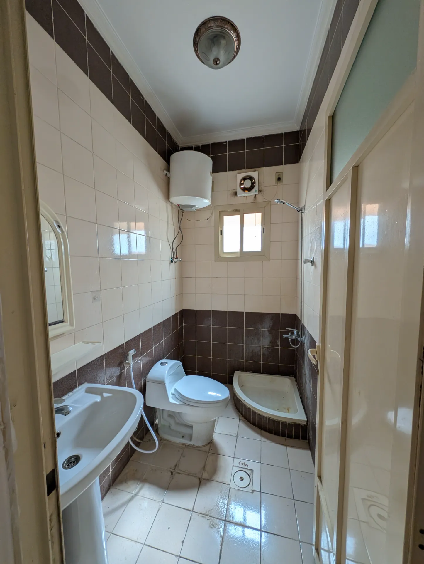 🏡 Affordable 2BR Apartment | Family Building | Elevator Not Available | Second Floor | Internal | Al Aqrabiyah – Al Khobar | 15,600 SAR/Year | Property ID 141 thumbnail 6