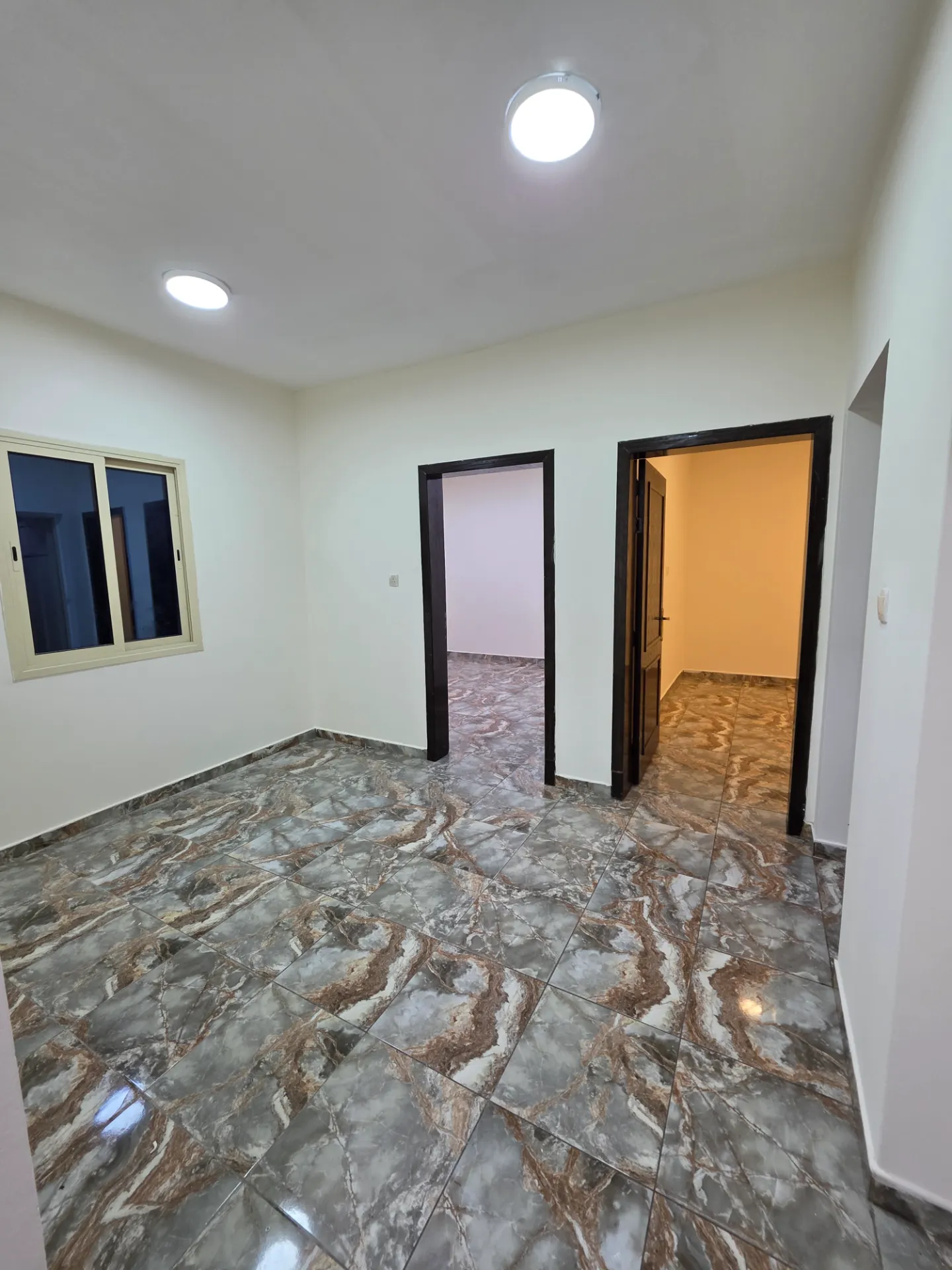 🏡 Spacious 3BR Apartment | Family Building | Elevator | First Floor | Internal | Al-Thuqbah – Al Khobar | 20,600 SAR/Year | Property ID 142