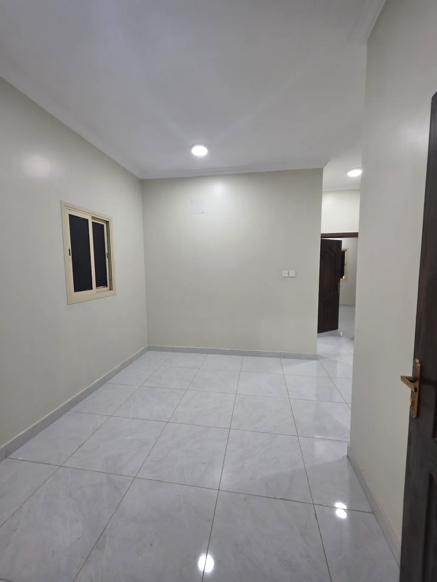 🏡 2BR Apartment | Family Building | Elevator Available | Second Floor | External | Al Khobar Al Janubiyah | Monthly Rent: 1,667 SAR thumbnail 7