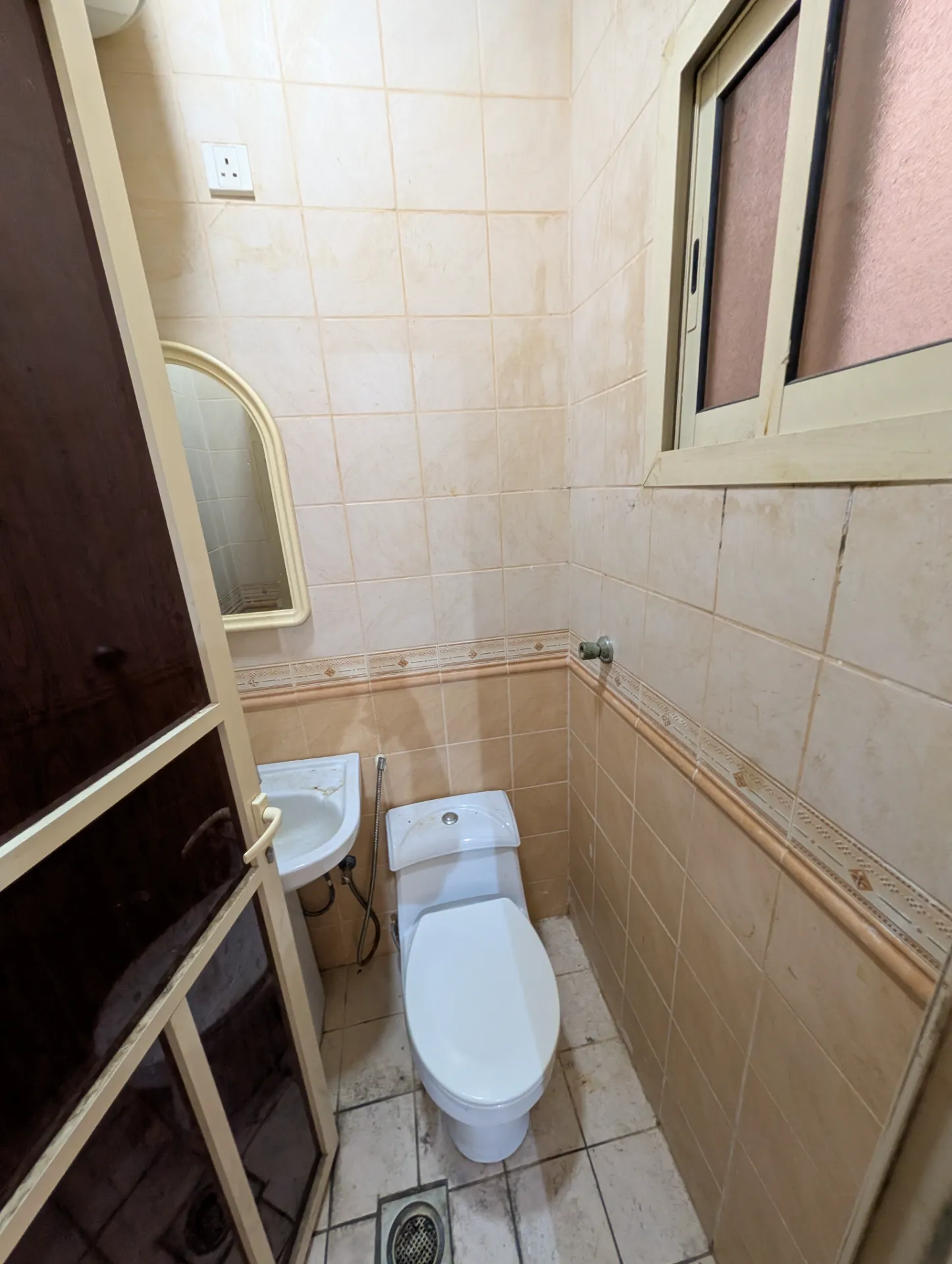 🏡 3BR Apartment | Family Building | Elevator Available | Fifth Floor | External | Al Khobar | Monthly Rent: 1,883 SAR thumbnail 3