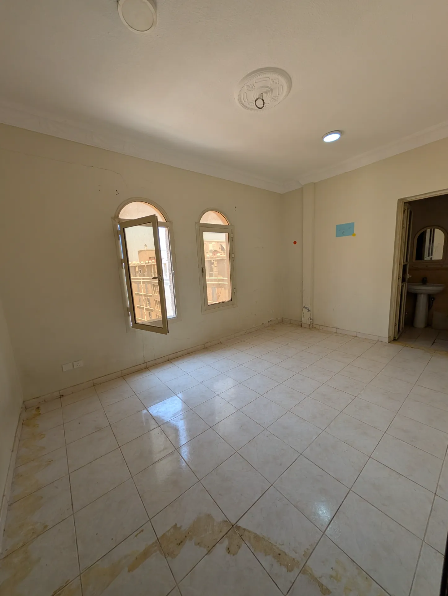 🏡 3BR Apartment | Family Building | Elevator Available | Fifth Floor | External | Al Khobar | Monthly Rent: 1,883 SAR thumbnail 6