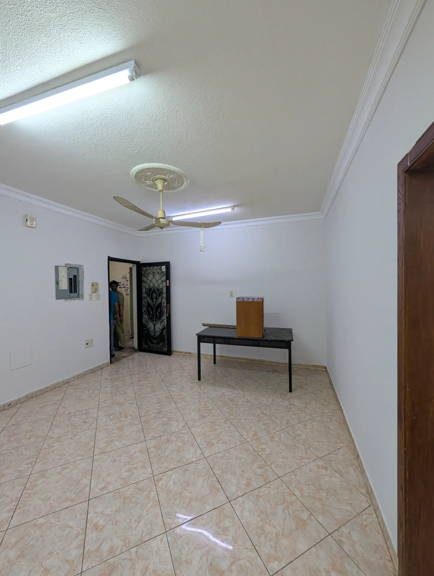 🏡 2BR Apartment | Bachelor Building | Elevator Not Available | First Floor | Internal | Al-Thuqbah – Al Khobar | Monthly Rent: 1,300 SAR thumbnail 8