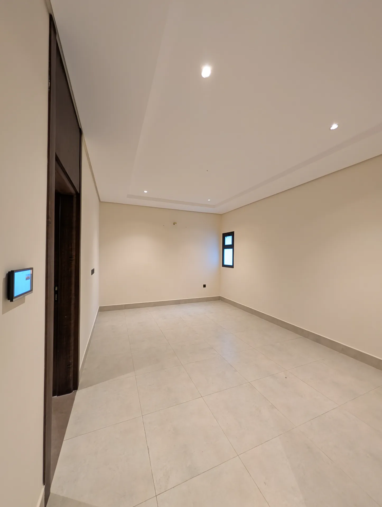 🏡 Property ID: 154 | 2BR Apartment | Family Building | Elevator Available | First Floor | Internal | Madinat Al Umal – Al Khobar | Monthly Rent: 2,500 SAR thumbnail 1