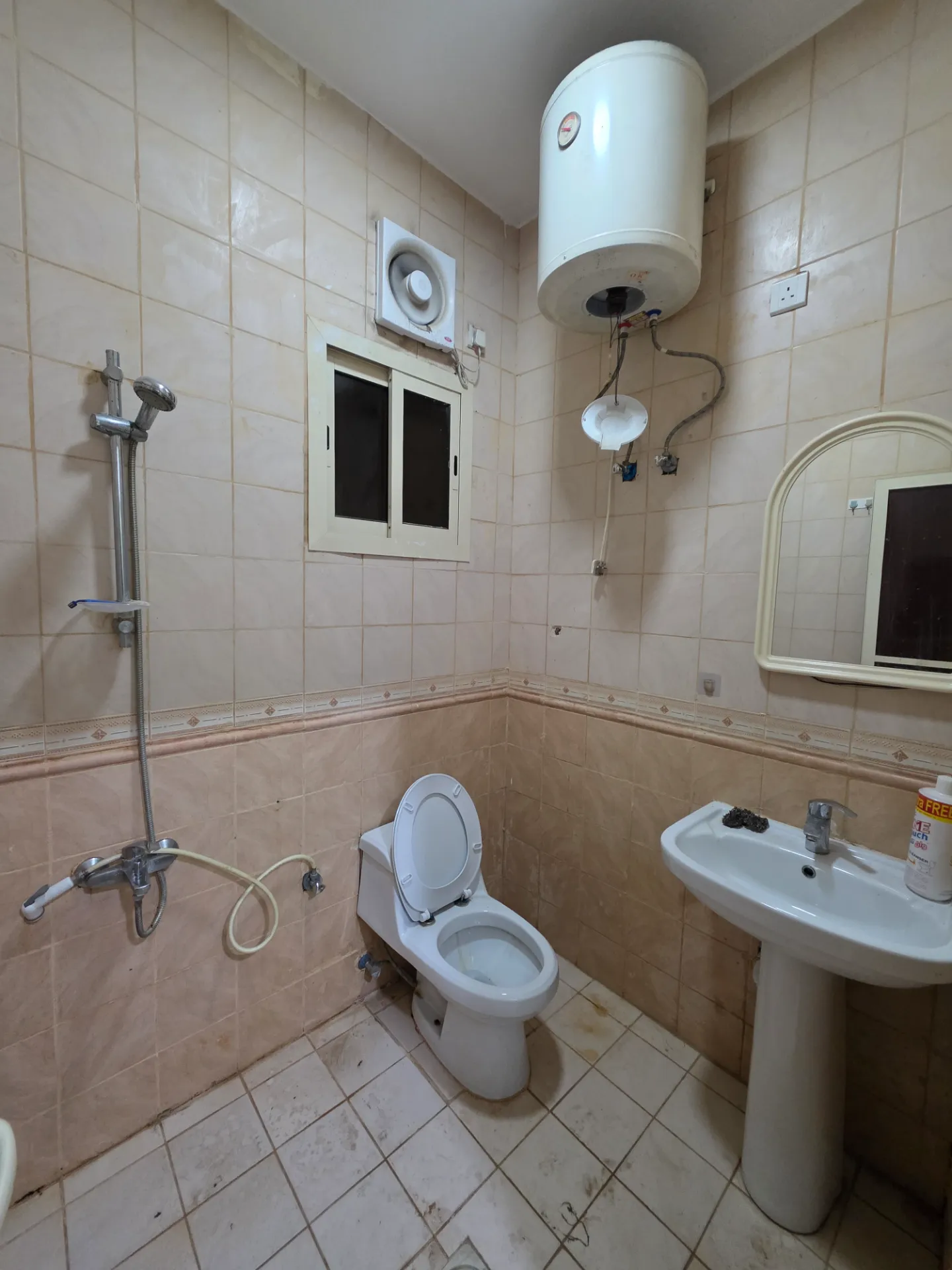 🏡 Property ID: 156 | 3BR Apartment | Family Building | Elevator Available | First Floor | External | Al Khobar | Monthly Rent: 1,883 SAR thumbnail 6