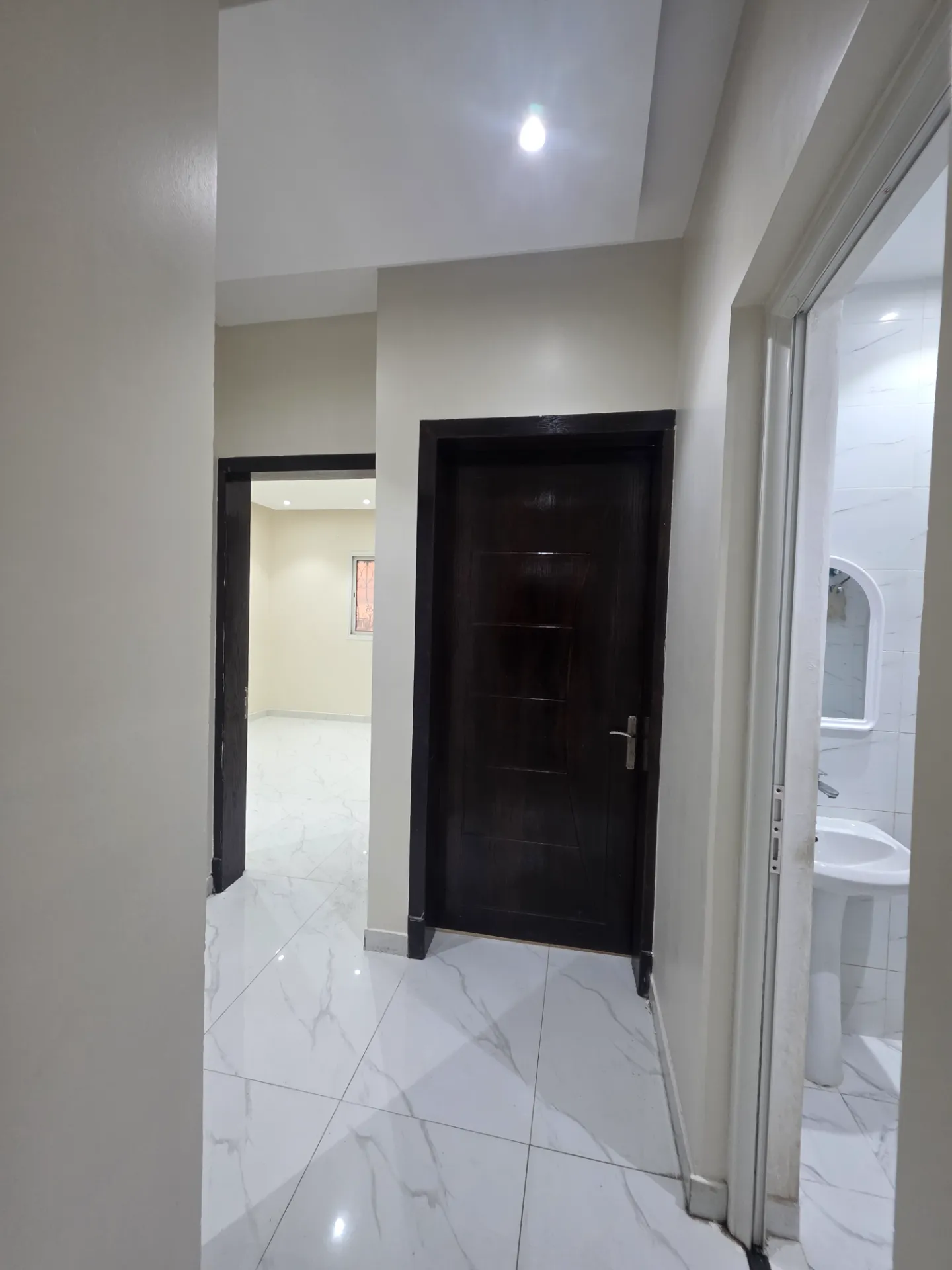 🏡 Property ID: 155 | 2BR Apartment | Family & Bachelor Building | Elevator Not Available | Two Split AC Units | First Floor | External | Al-Thuqbah – Al Khobar | thumbnail 4
