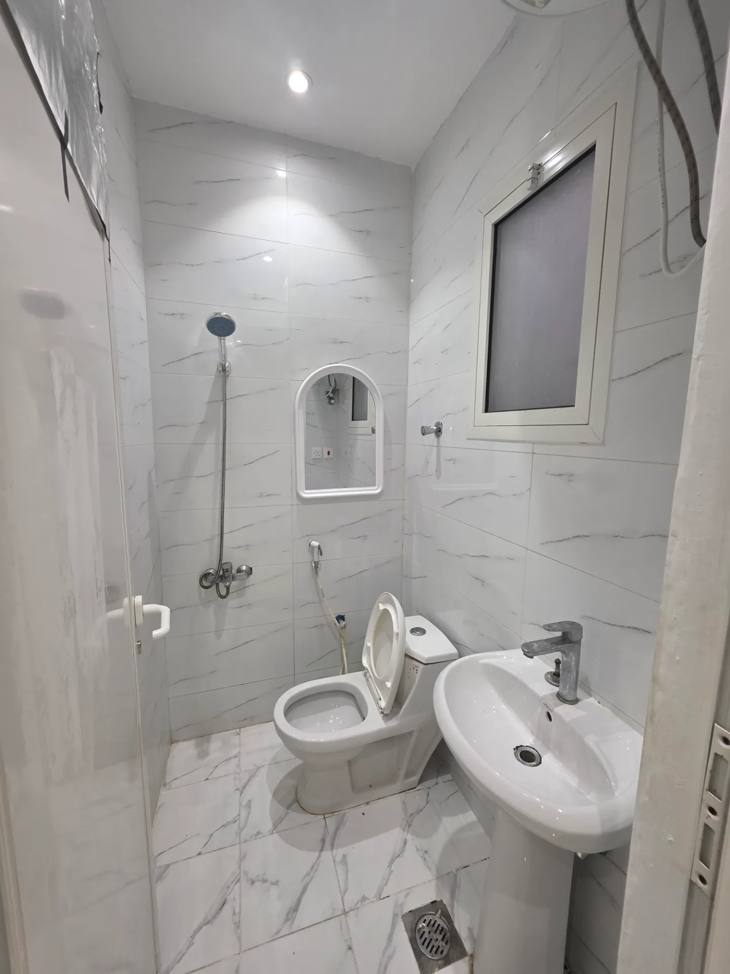 🏡 Property ID: 155 | 2BR Apartment | Family & Bachelor Building | Elevator Not Available | Two Split AC Units | First Floor | External | Al-Thuqbah – Al Khobar | thumbnail 6