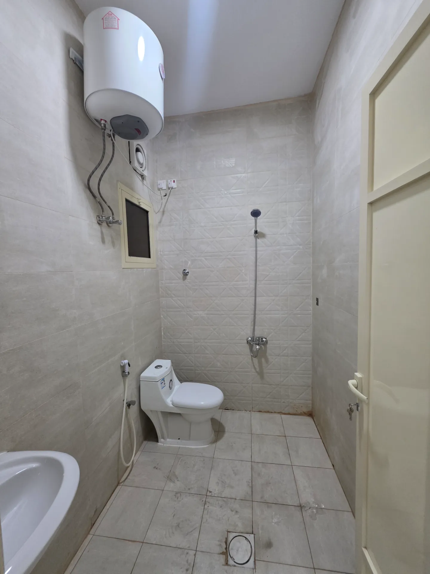 🏡 Property ID: 159 | 2BR Apartment | Family Building | Elevator Available | Second Floor | Internal | Al-Janubiyah – Al Khobar | Monthly Rent: 1,633 SAR thumbnail 3