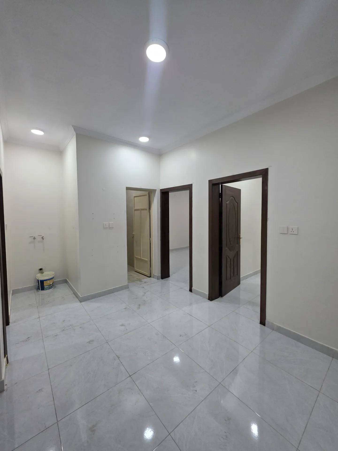 🏡 Property ID: 159 | 2BR Apartment | Family Building | Elevator Available | Second Floor | Internal | Al-Janubiyah – Al Khobar | Monthly Rent: 1,633 SAR thumbnail 7