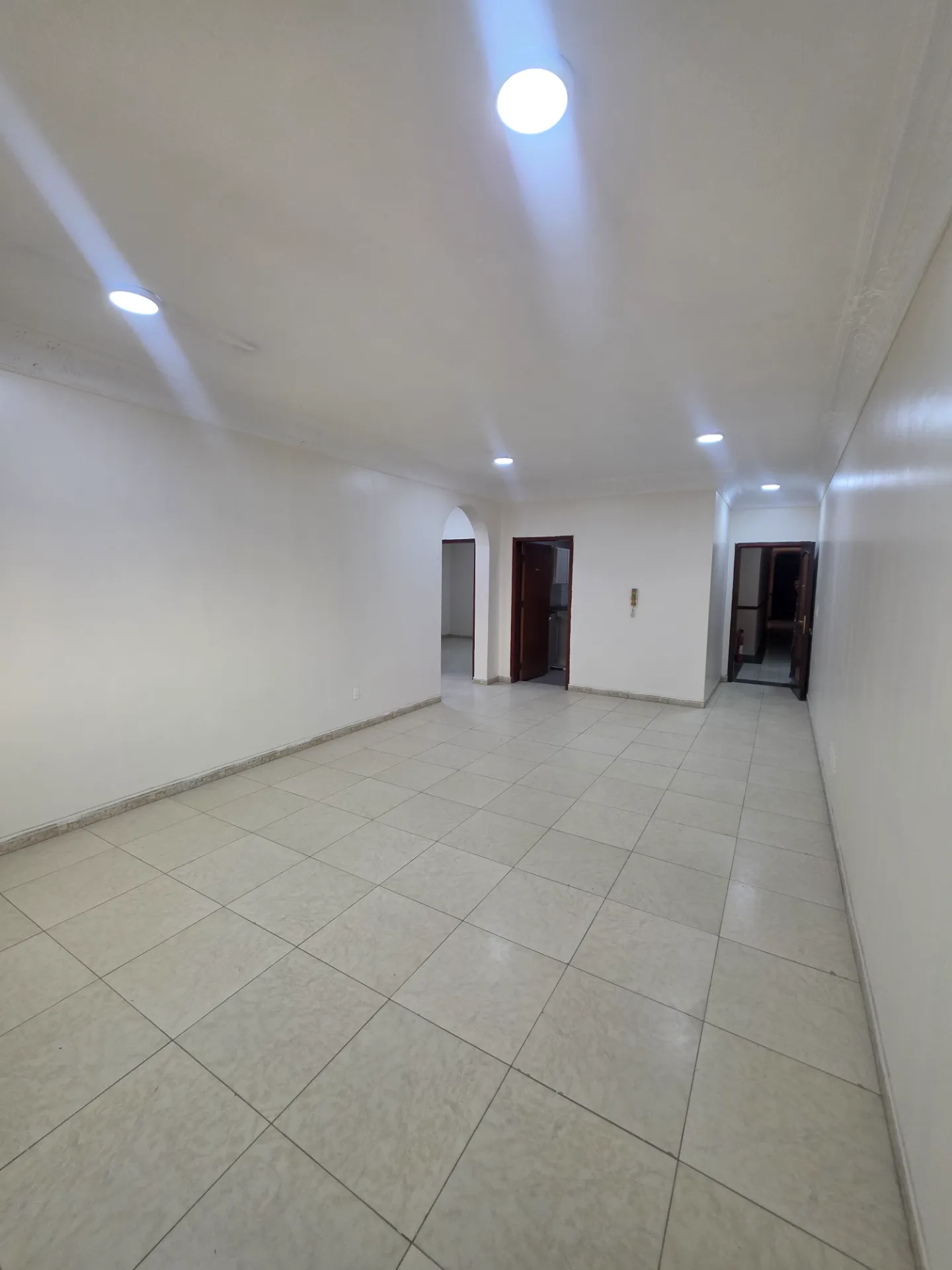 🏡 Spacious 2-Bedroom Apartment | Family Building | Elevator | Third Floor | Al Khobar | SAR 1,633/Monthly thumbnail 1
