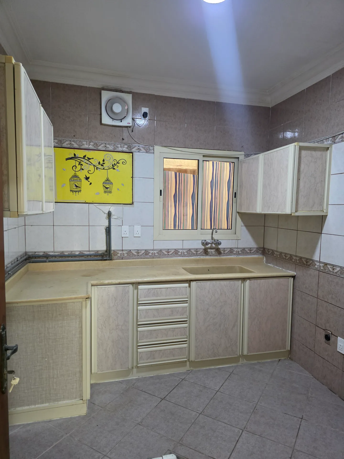 🏡 Spacious 2-Bedroom Apartment | Family Building | Elevator | Third Floor | Al Khobar | SAR 1,633/Monthly thumbnail 8