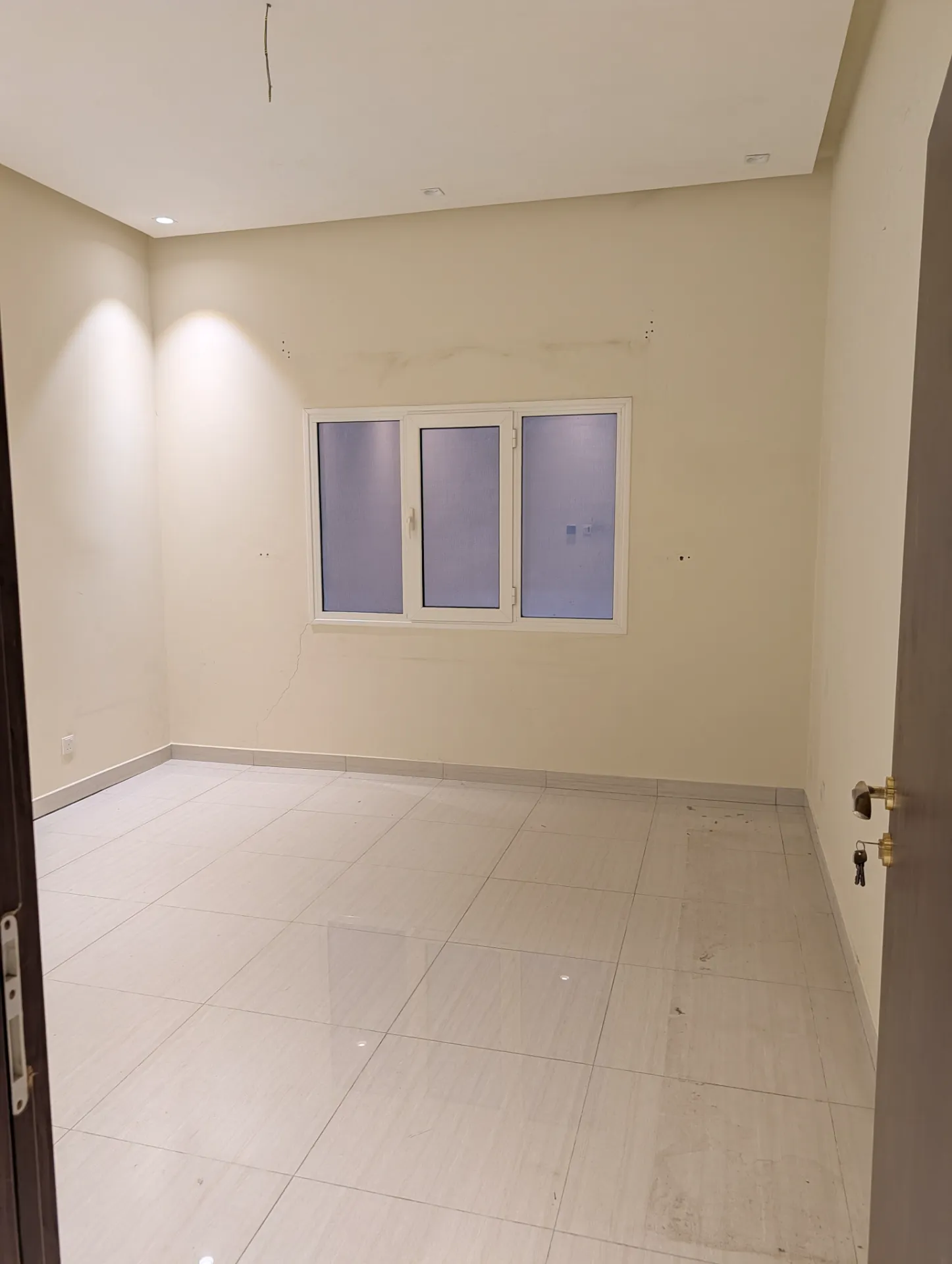 🏡 4-Bedroom Apartment | Family Building | Elevator Available | Central AC Installed | First Floor | Dhahran | SAR 4,167/Monthly thumbnail 9