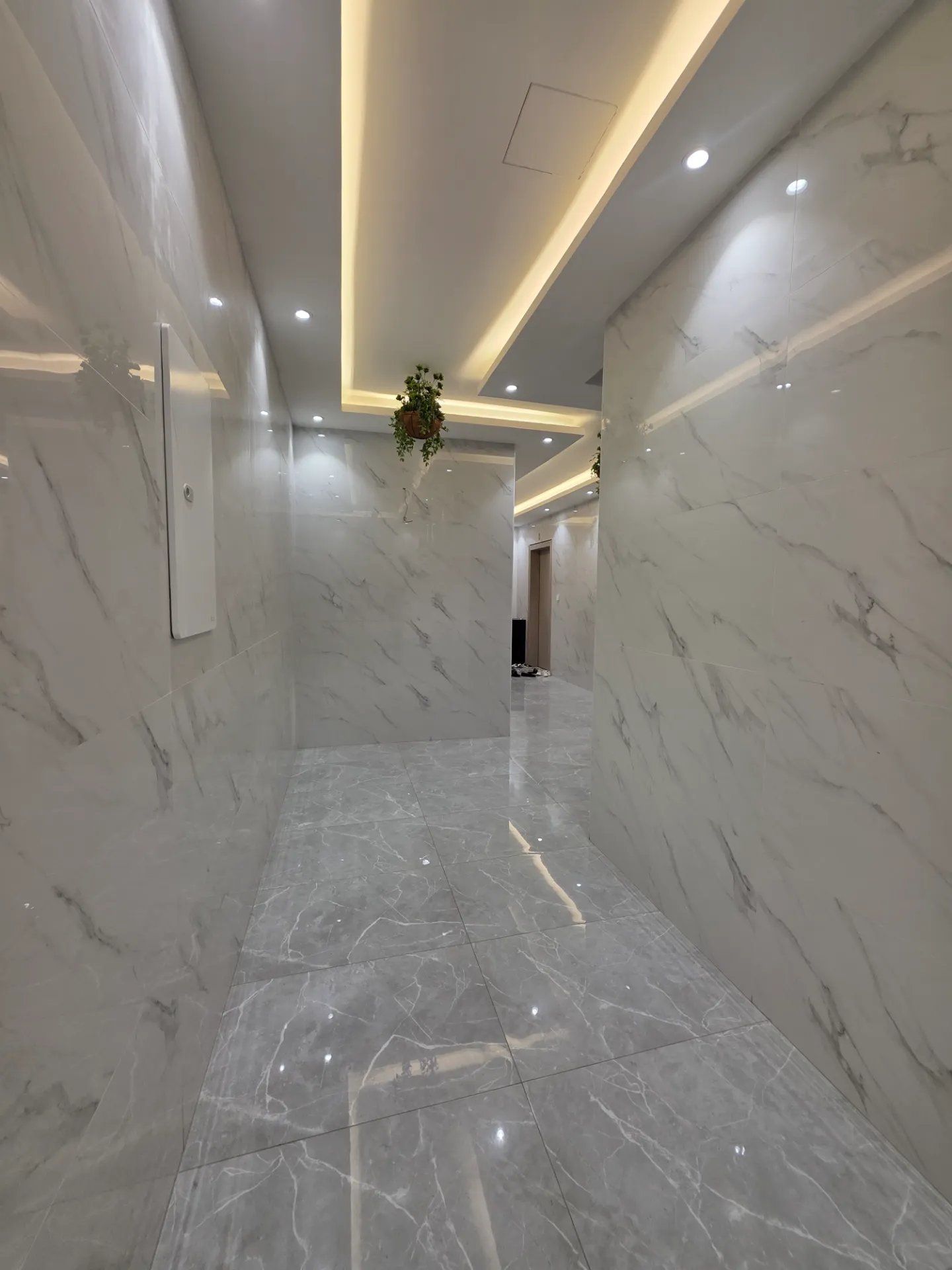 🏡 2-Bedroom Apartment | Family Building | Elevator Not Available | 3 Split AC Units Installed | First Floor | Al Khobar thumbnail 7