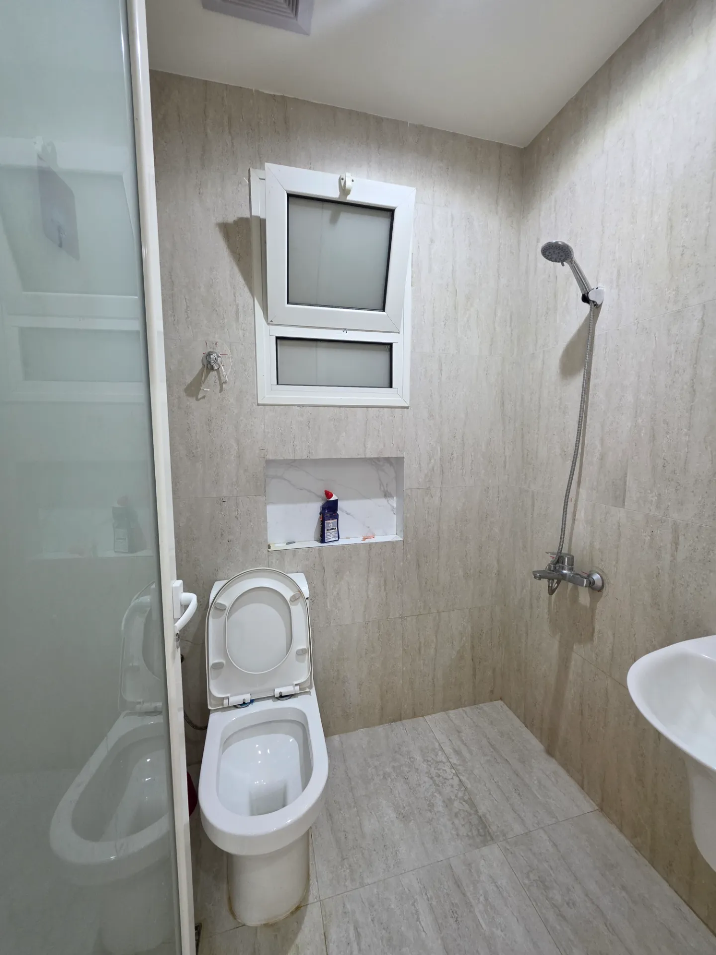 🏡 2-Bedroom Apartment | Family Building | Elevator Not Available | 3 Split AC Units Installed | First Floor | Al Khobar thumbnail 10
