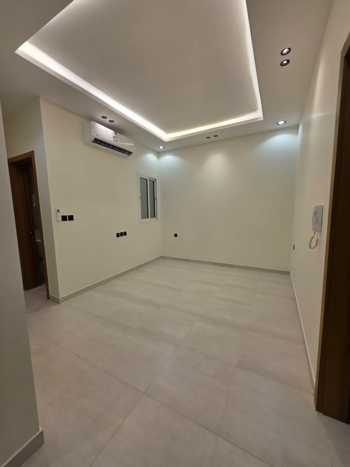 🏡 2-Bedroom Apartment | Family Building | Elevator Available | 3 Split AC Units Installed | First Floor | Al Khobar thumbnail 4