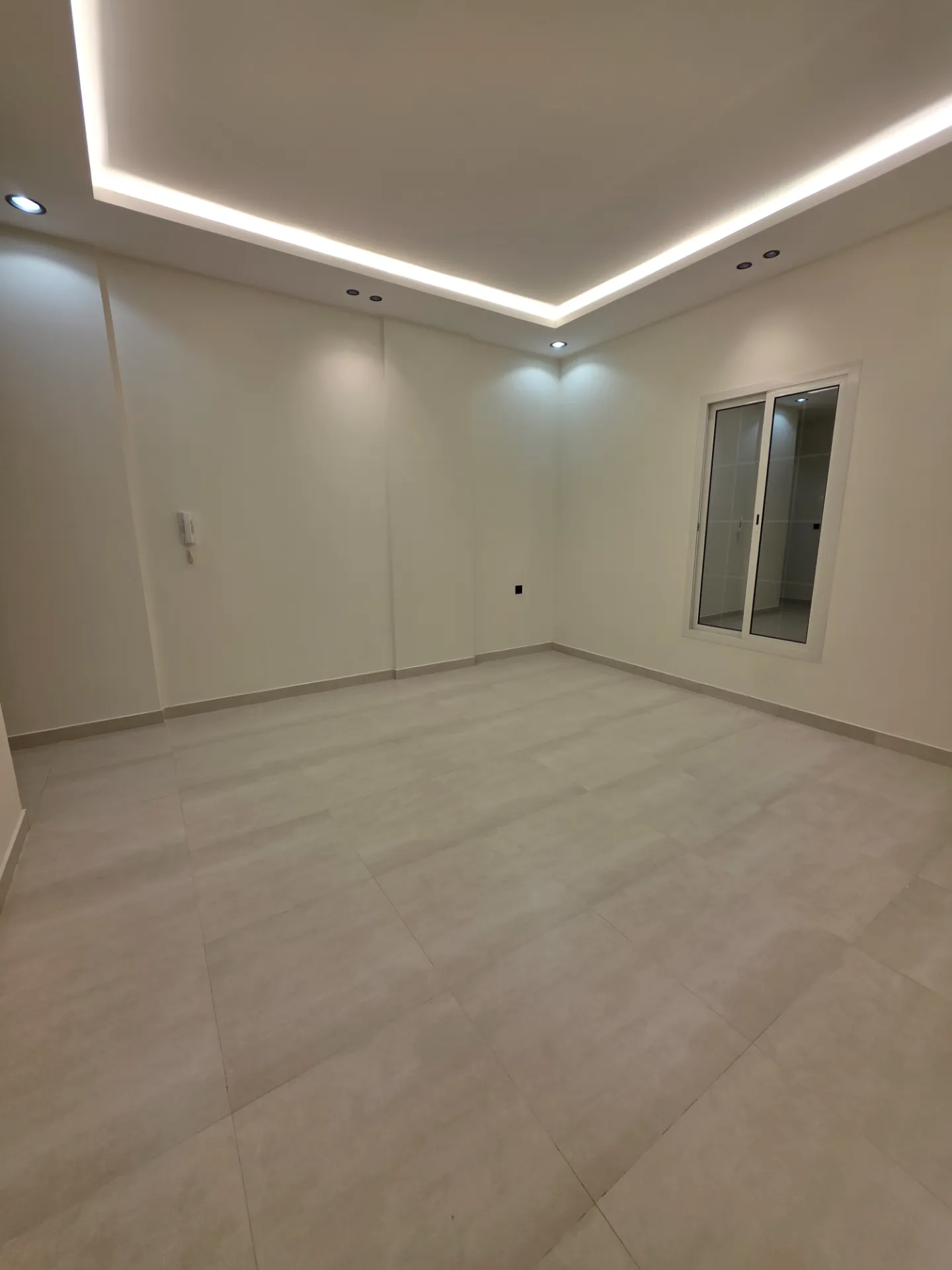🏡 2-Bedroom Apartment | Family Building | Elevator Available | 3 Split AC Units Installed | First Floor | Al Khobar thumbnail 4