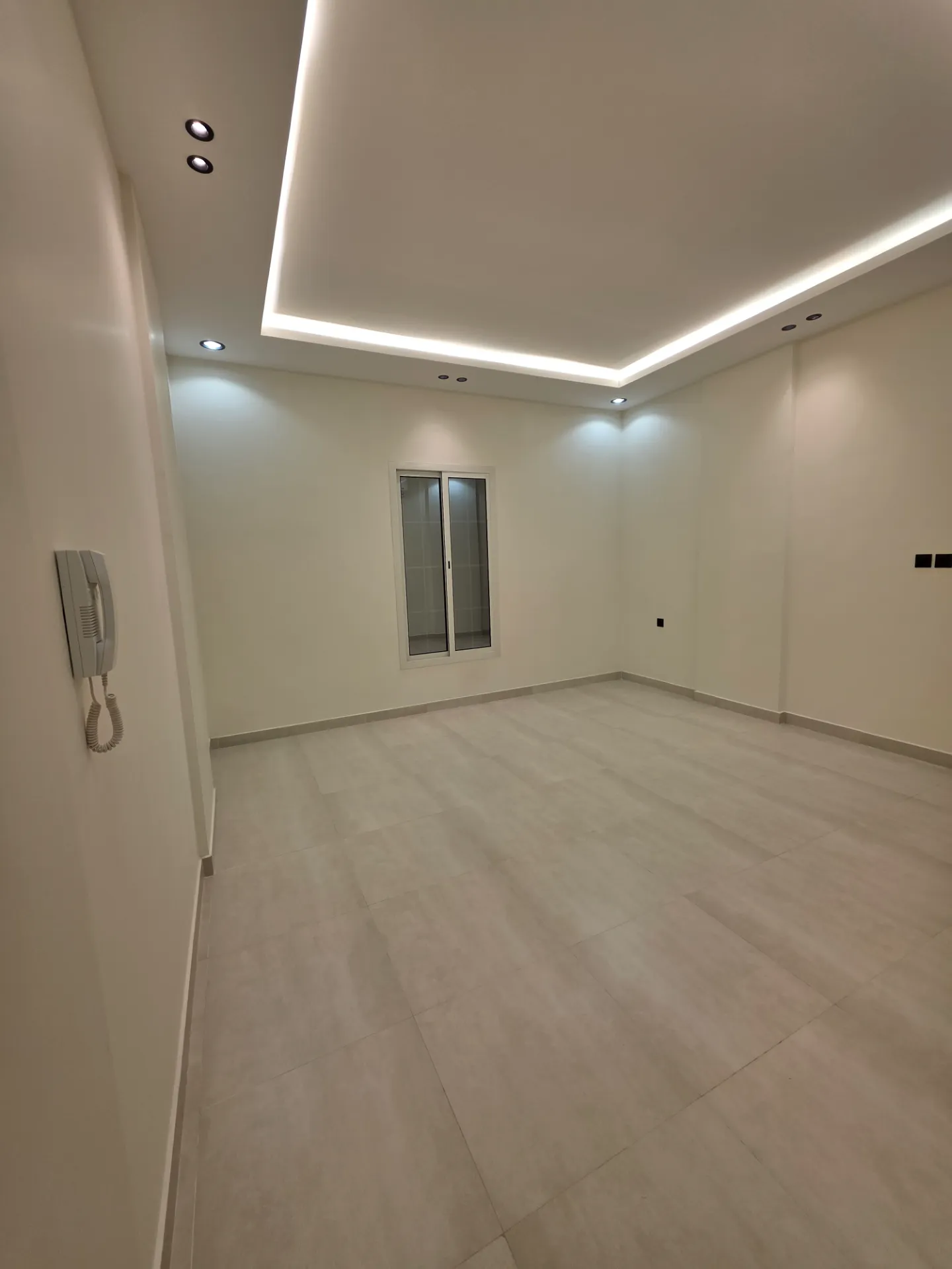 🏡 2-Bedroom Apartment | Family Building | Elevator Available | 3 Split AC Units Installed | First Floor | Al Khobar thumbnail 5