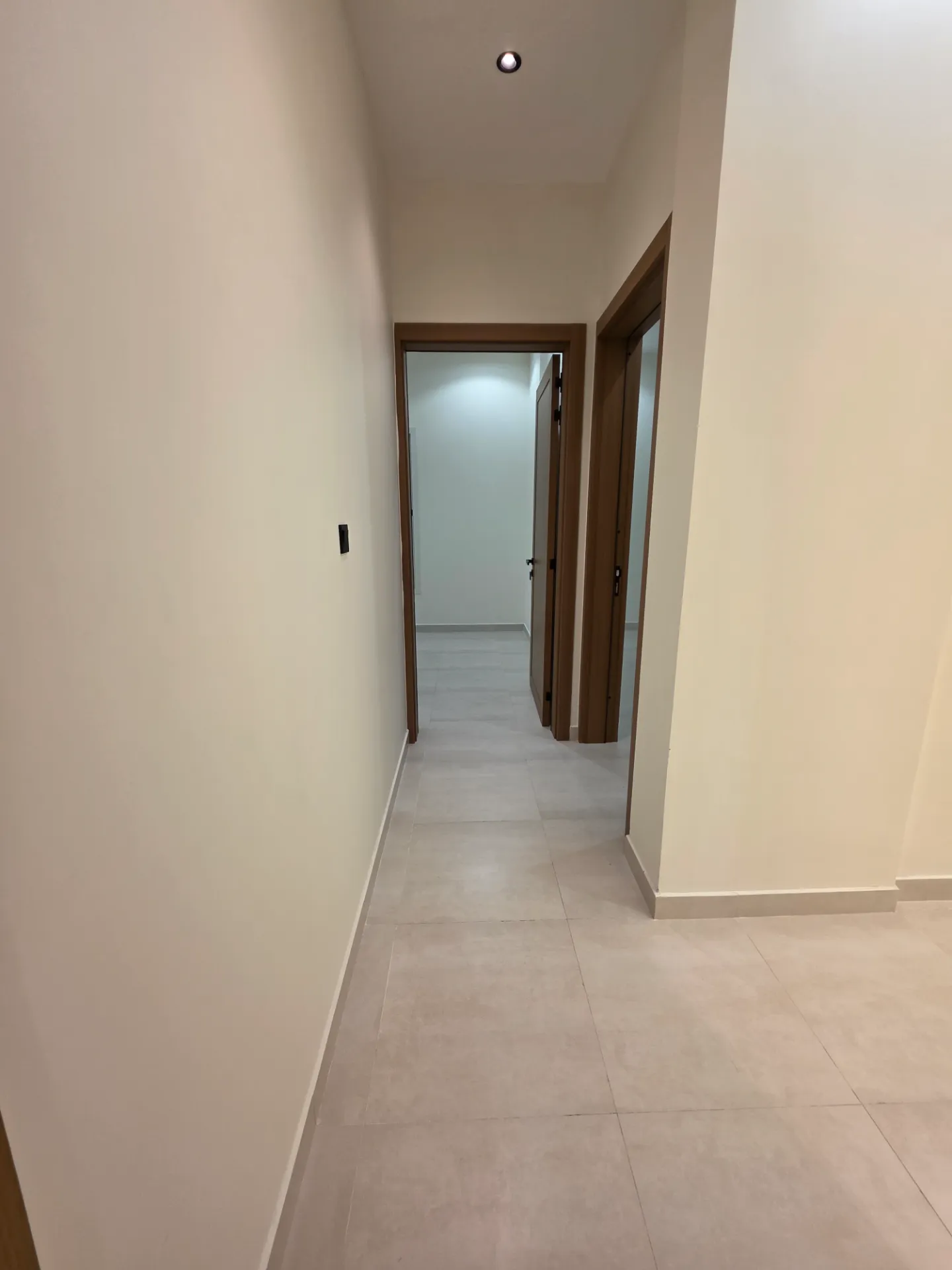 🏡 2-Bedroom Apartment | Family Building | Elevator Available | 3 Split AC Units Installed | First Floor | Al Khobar thumbnail 9