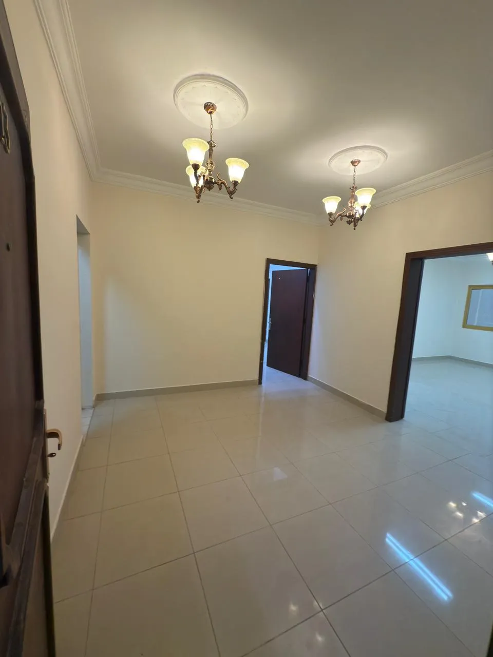 🏡 4-Bedroom Apartment | Family Building | Elevator Not Available | Second Floor | Al Khobar thumbnail 3