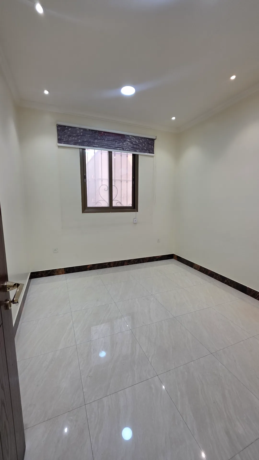 🏡 2-Bedroom Family Apartment | Split AC | Elevator | First Floor | Parking | Al Khobar thumbnail 4