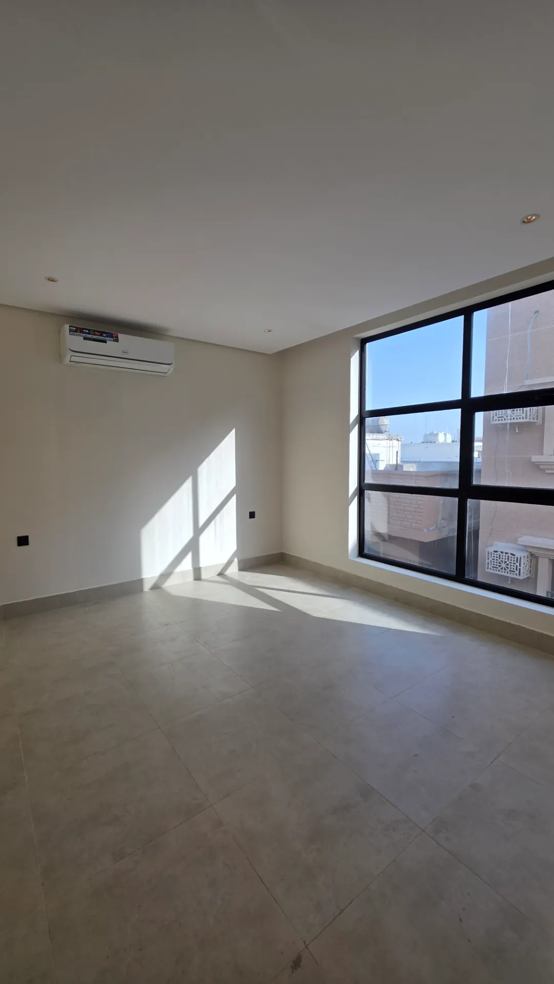 🏡 2-Bedroom Apartment | Family Building | Elevator Available | Third Floor | Al Khobar thumbnail 3