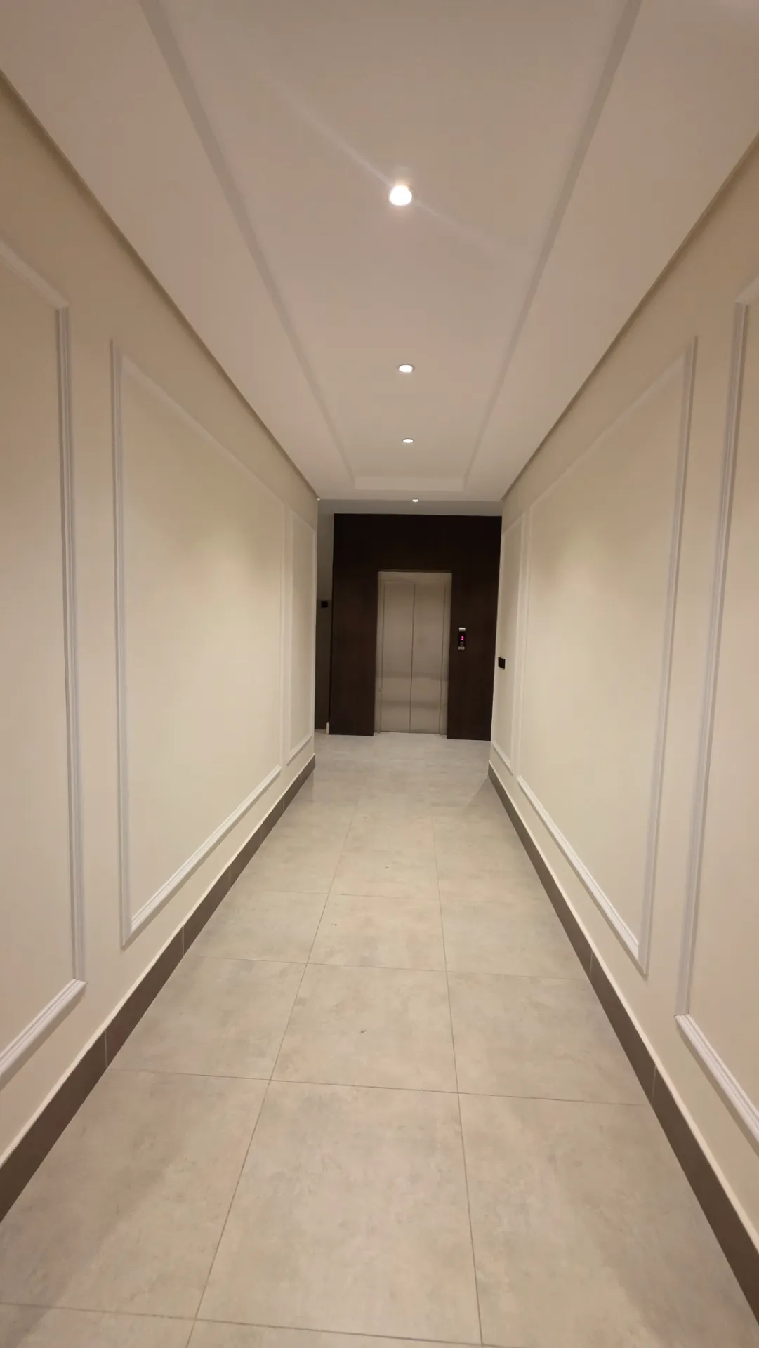 🏡 2-Bedroom Apartment | Family Building | Elevator Available | Third Floor | Al Khobar thumbnail 5