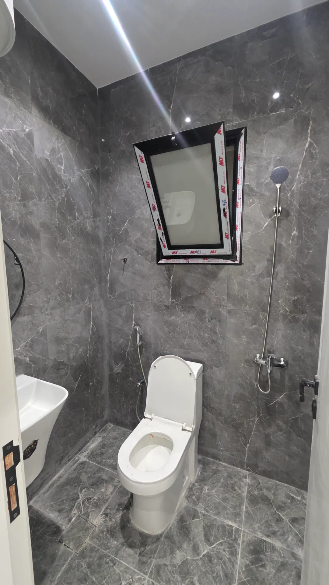 🏡 Brand-New 1-Bedroom Apartment | American Kitchen | 2 Split AC | Fourth Floor | Al Khobar thumbnail 7
