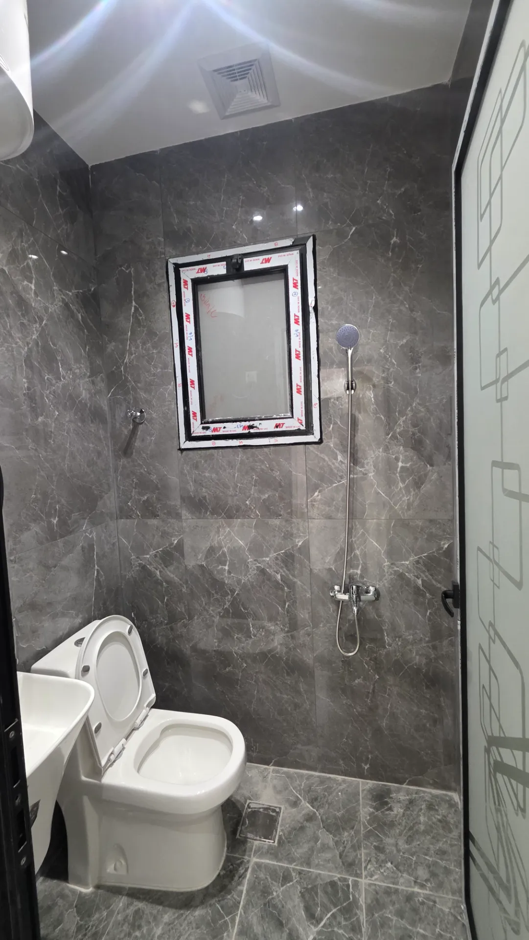 🏡 Brand-New 2-Bedroom Apartment | Family Building | Elevator | 3 Split AC | Second Floor | Al Khobar  thumbnail 8