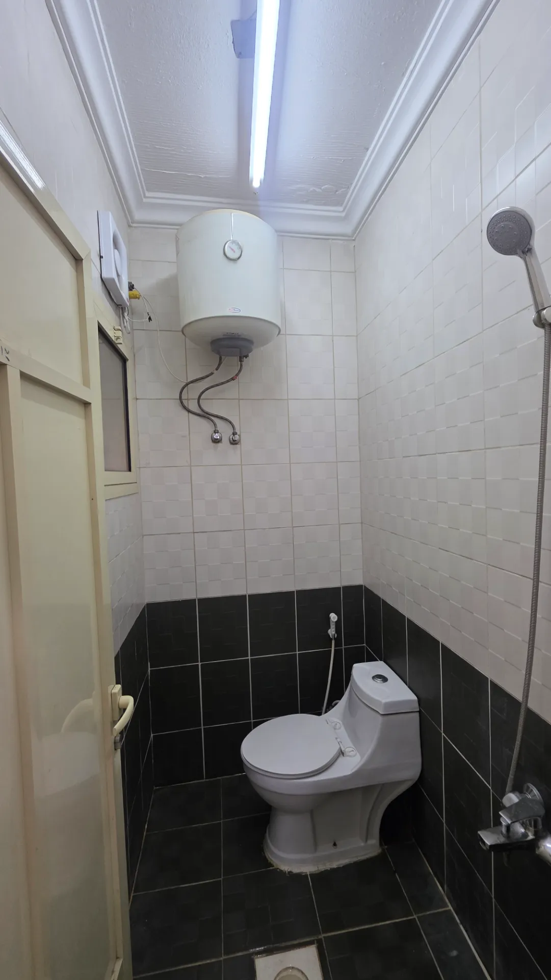 🏡 Spacious 2-Bedroom Apartment | Near Dossary Hospital | First Floor | External | Family Building | Al Janubiyah – Al Khobar thumbnail 8