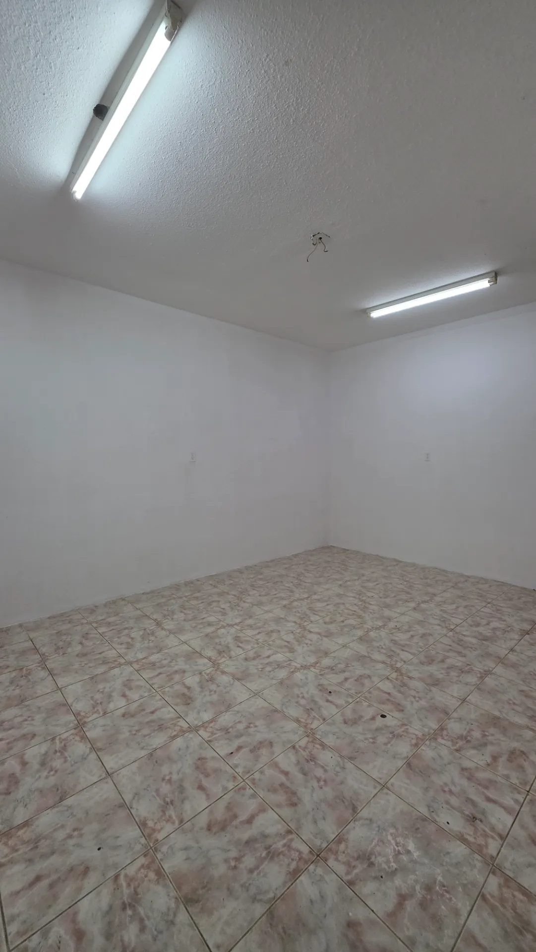 🏡 Spacious 4-Bedroom Apartment | Ground Floor | External | Family Building | Al Thuqbah – Al Khobar thumbnail 1