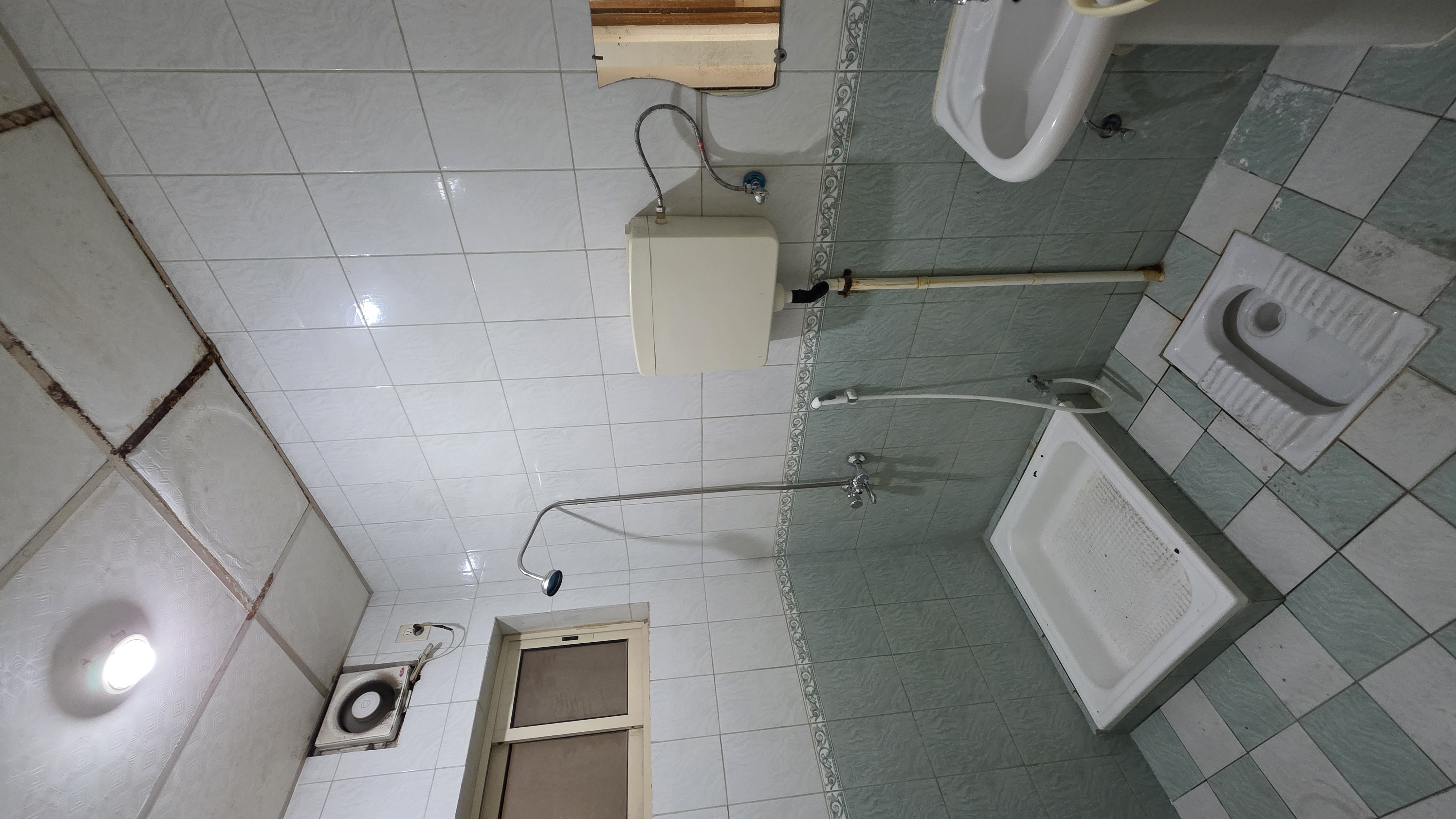 🏡 Spacious 4-Bedroom Apartment | Ground Floor | External | Family Building | Al Thuqbah – Al Khobar thumbnail 9
